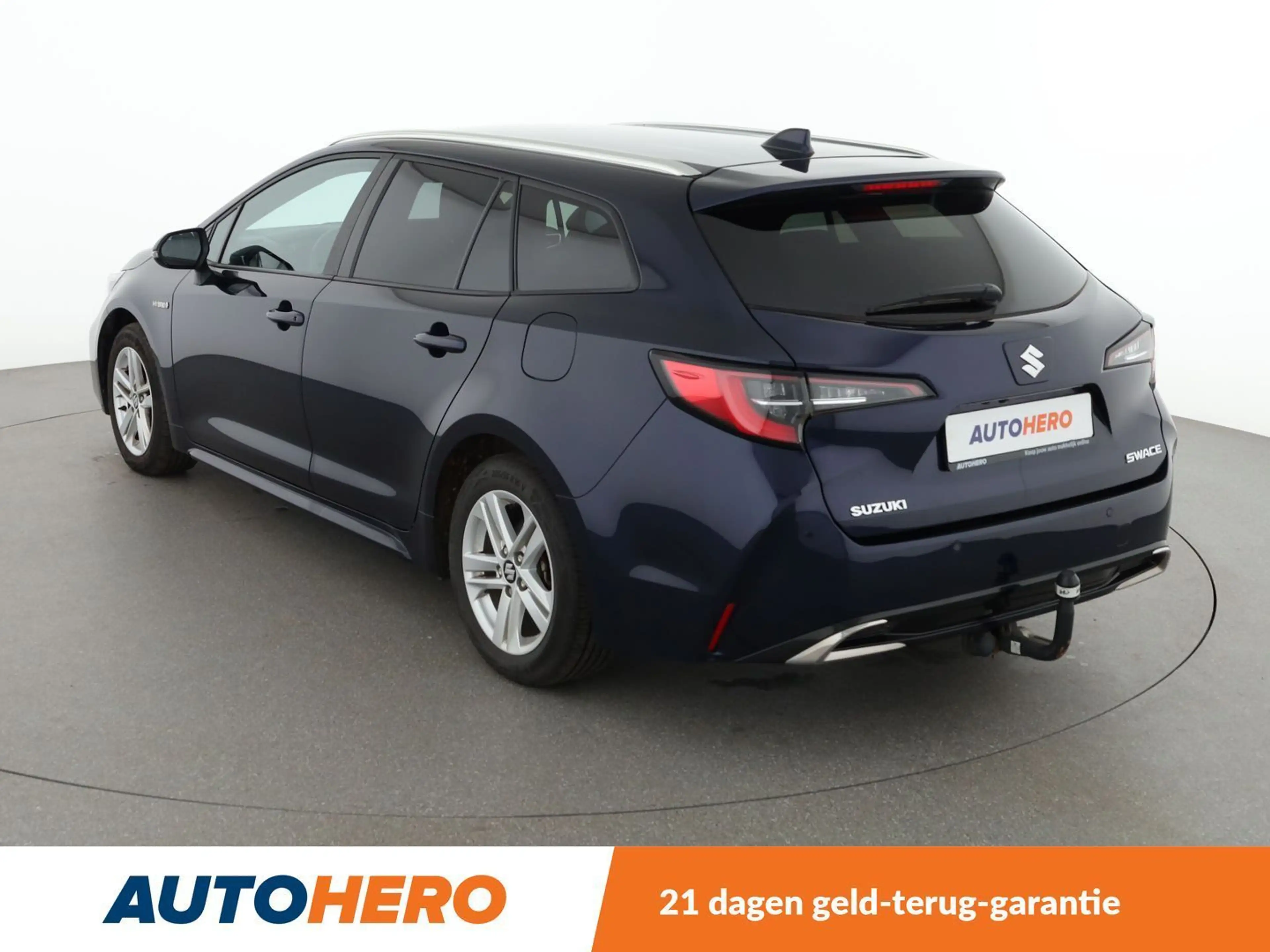 Suzuki Swace 1.8 Hybrid Comfort+ — photo 4