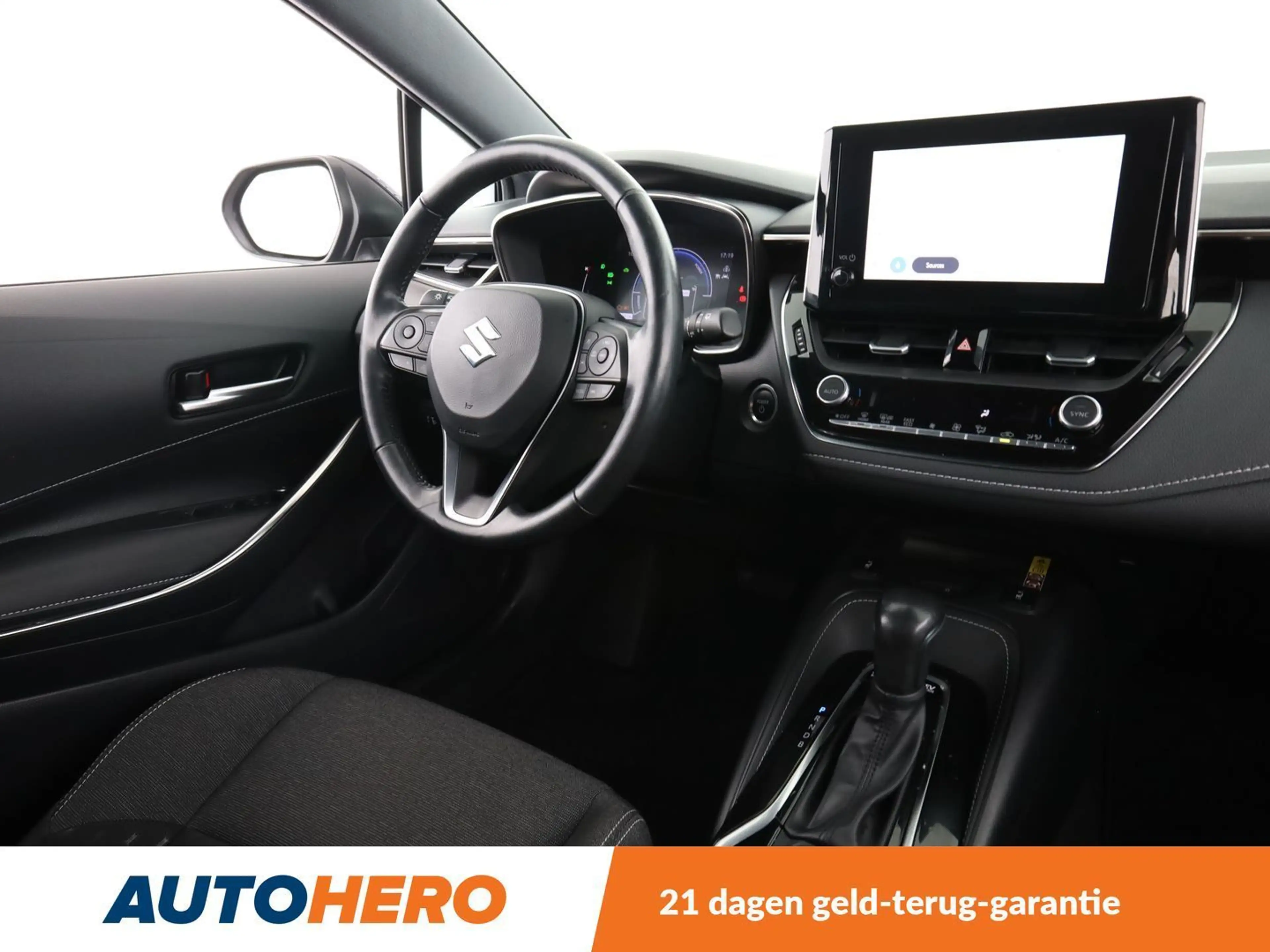 Suzuki Swace 1.8 Hybrid Comfort+ — photo 13
