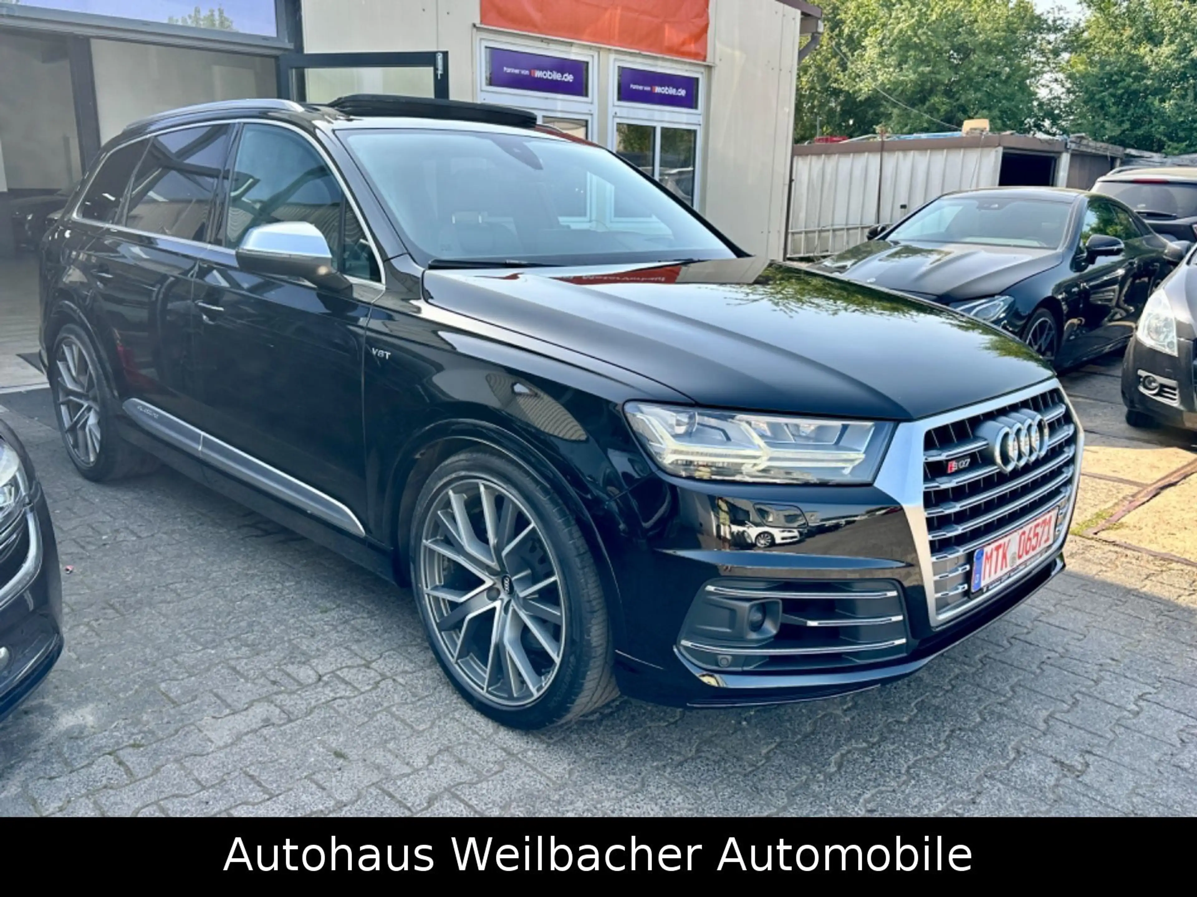 Audi SQ7 4.0 TDI quattro *7-Sitzer*Nachtsicht*Pano* — photo 8