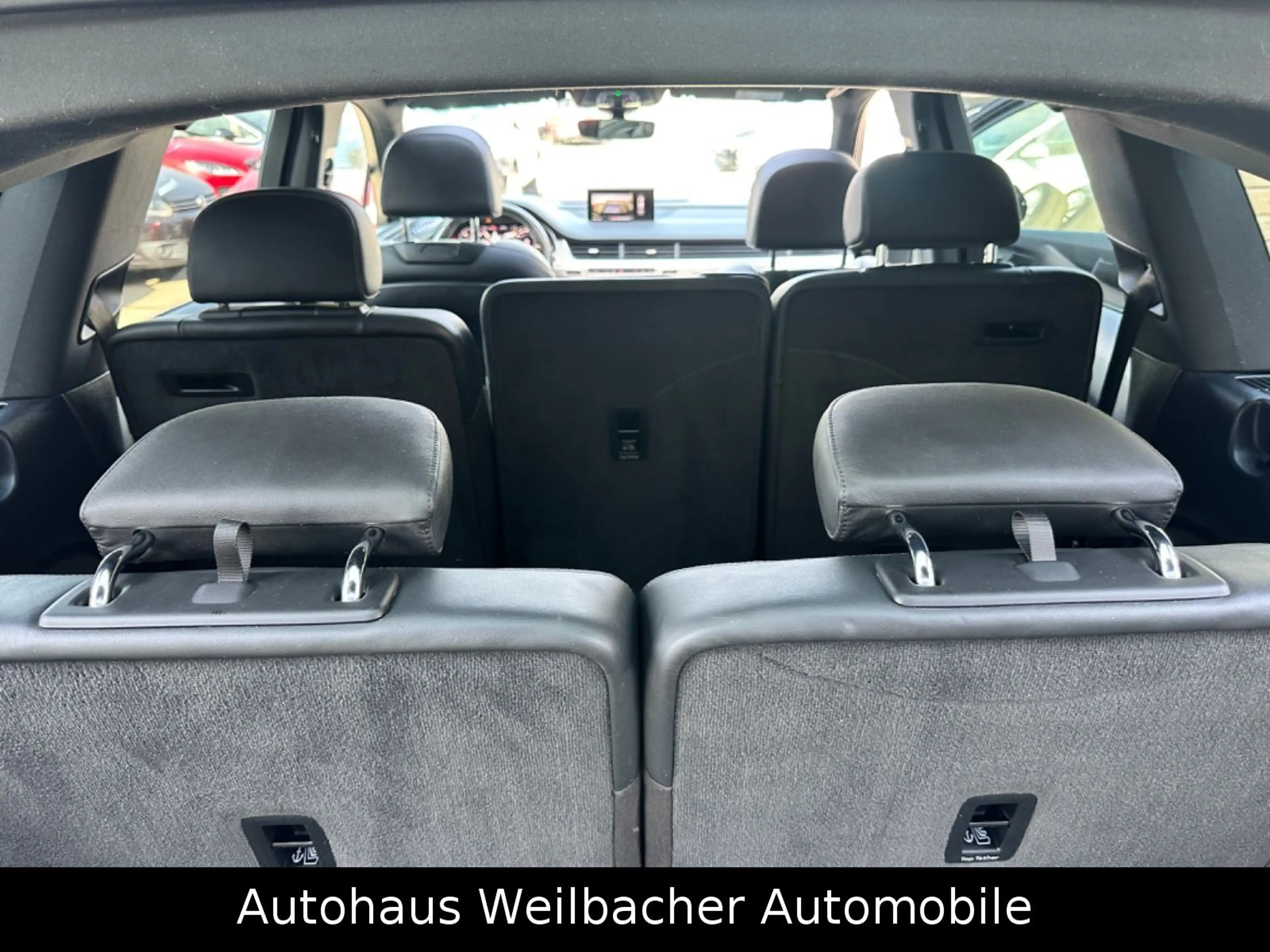 Audi SQ7 4.0 TDI quattro *7-Sitzer*Nachtsicht*Pano* — photo 9