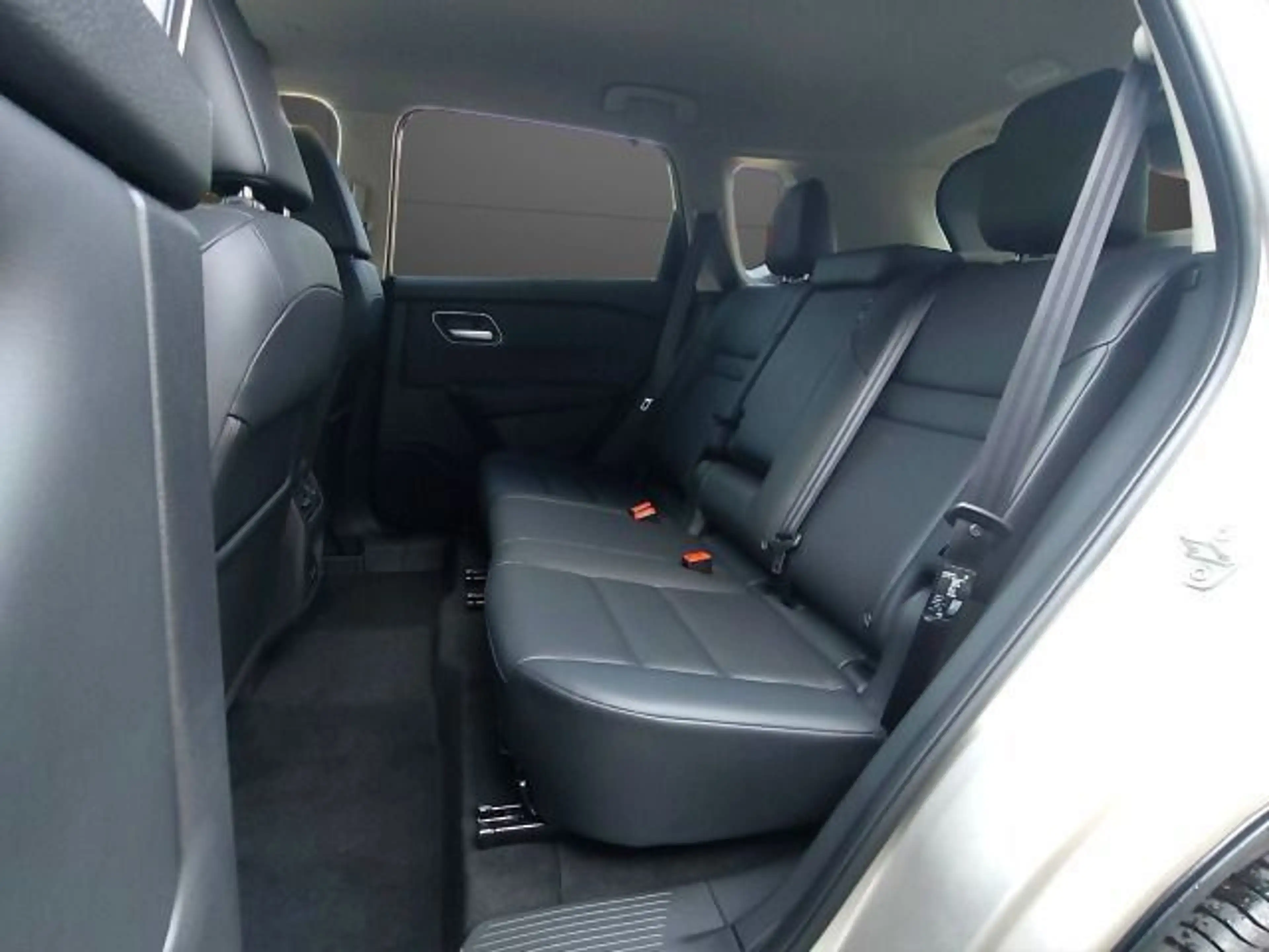 Nissan X-Trail Tekna 1.5 VC-T e-Power e-4ORCE — photo 9
