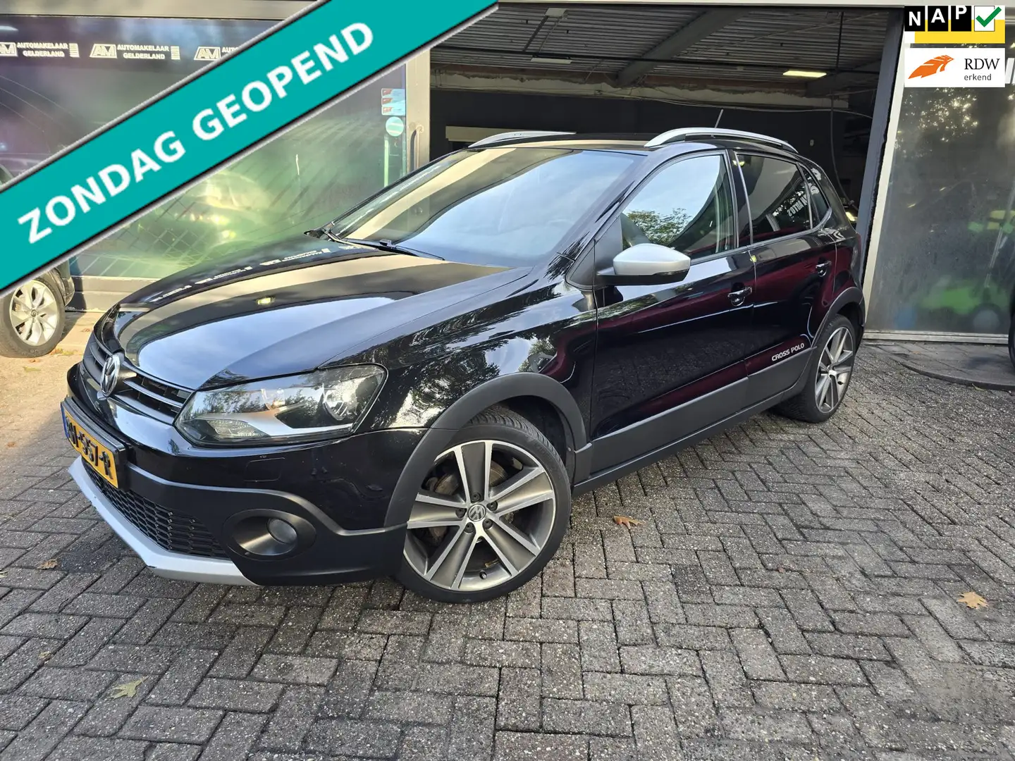 Volkswagen Polo Cross 1.2 TSI | 2E EIGENAAR | 12MND GARANTIE | AIRCO | S Negro - 1