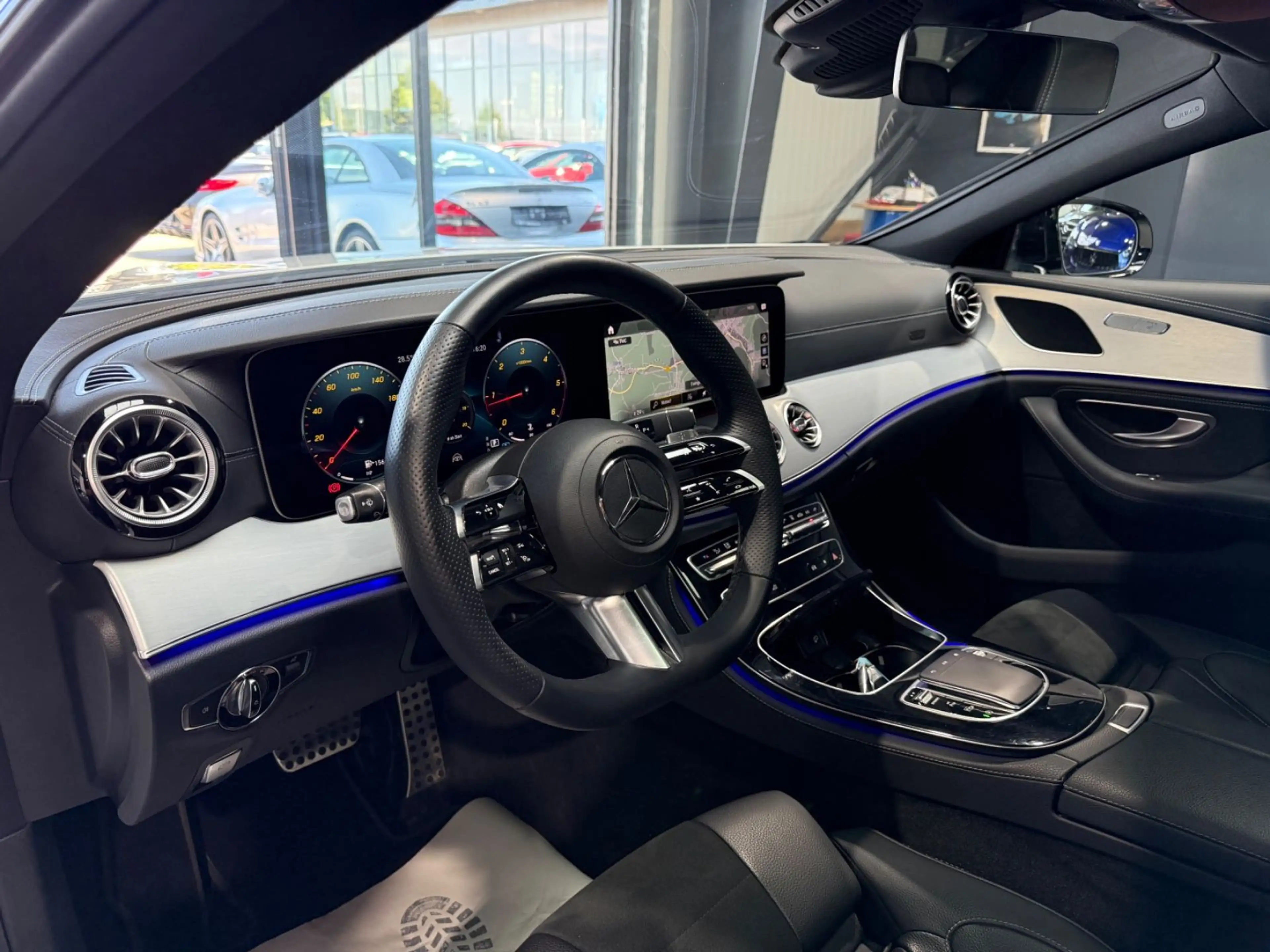 Mercedes-Benz CLS 220 d AMG-Line/Night-Paket/S-Dach/HUD/1HD — photo 15