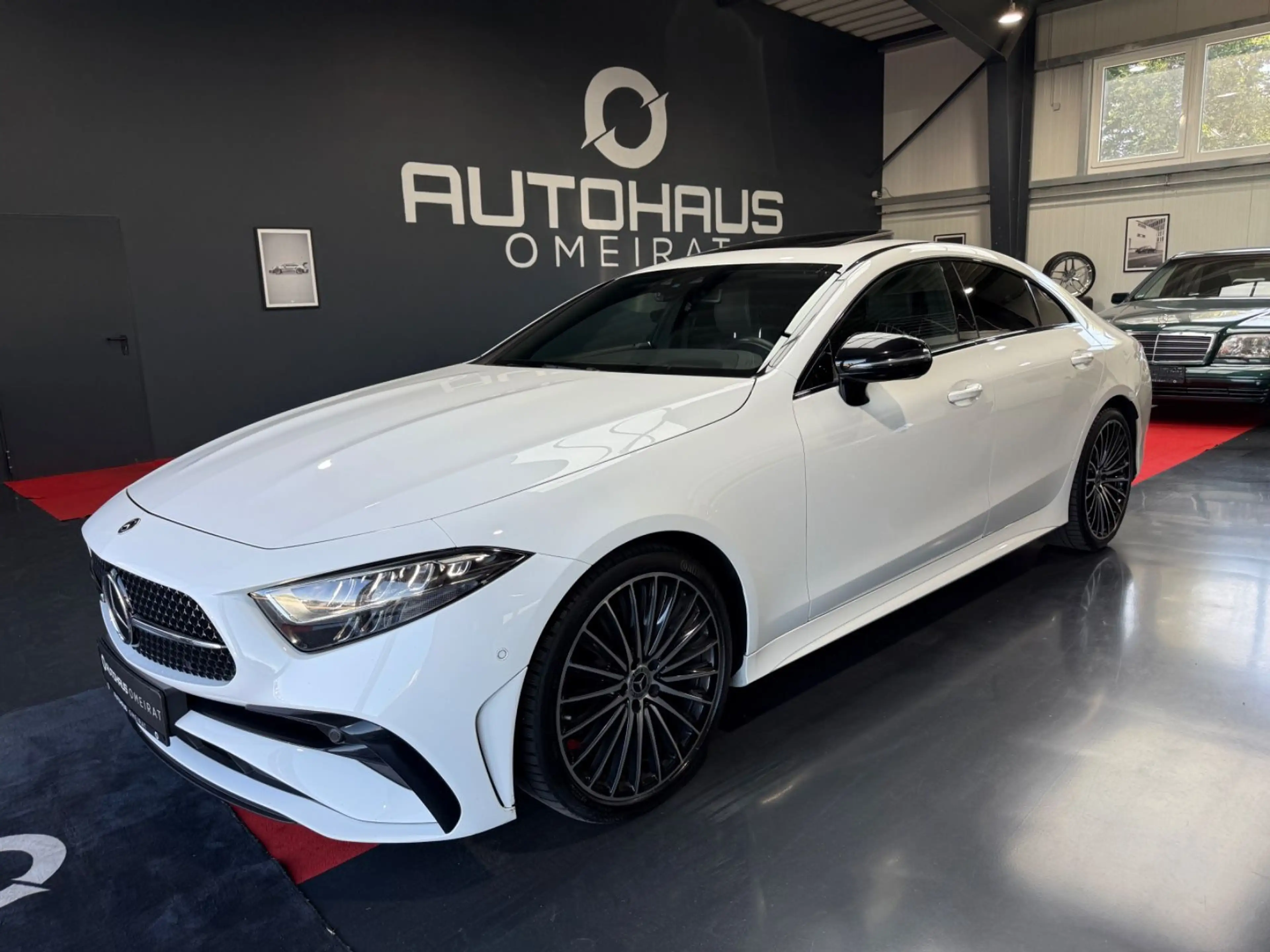 Mercedes-Benz CLS 220 d AMG-Line/Night-Paket/S-Dach/HUD/1HD