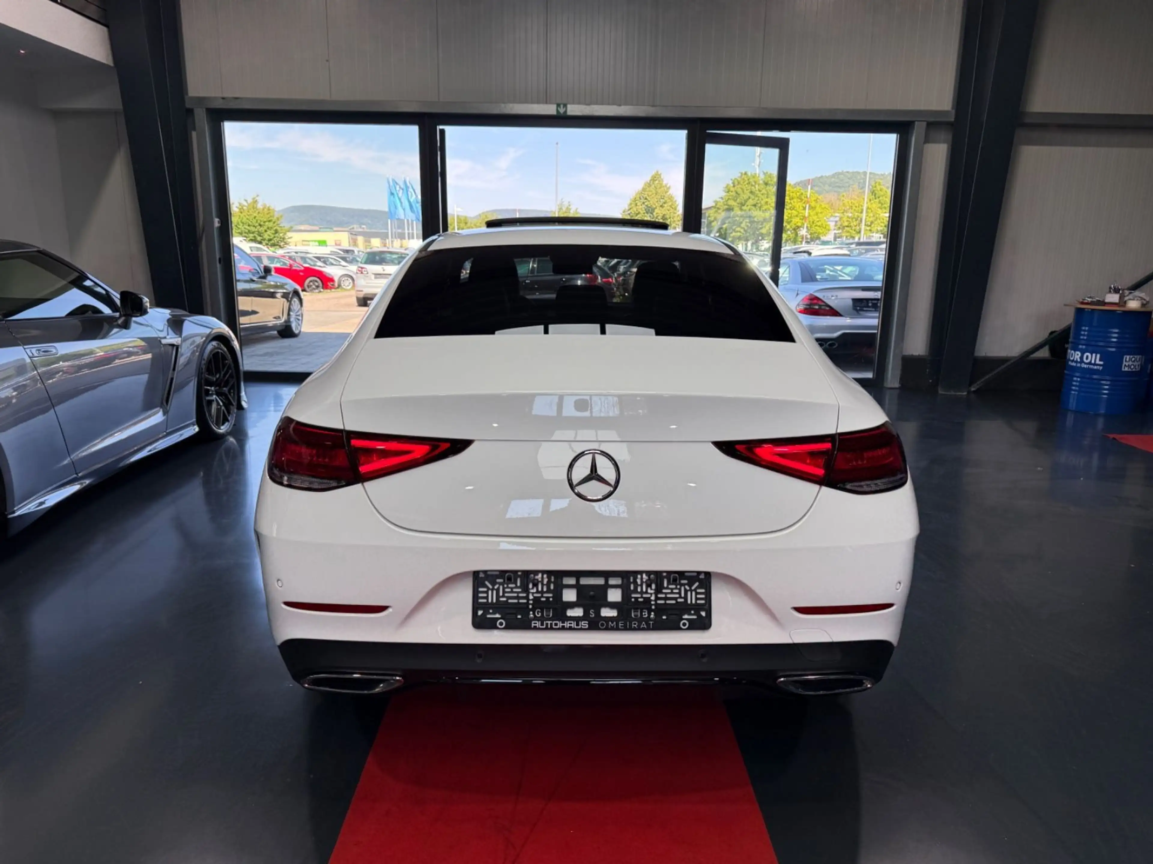 Mercedes-Benz CLS 220 d AMG-Line/Night-Paket/S-Dach/HUD/1HD — photo 6