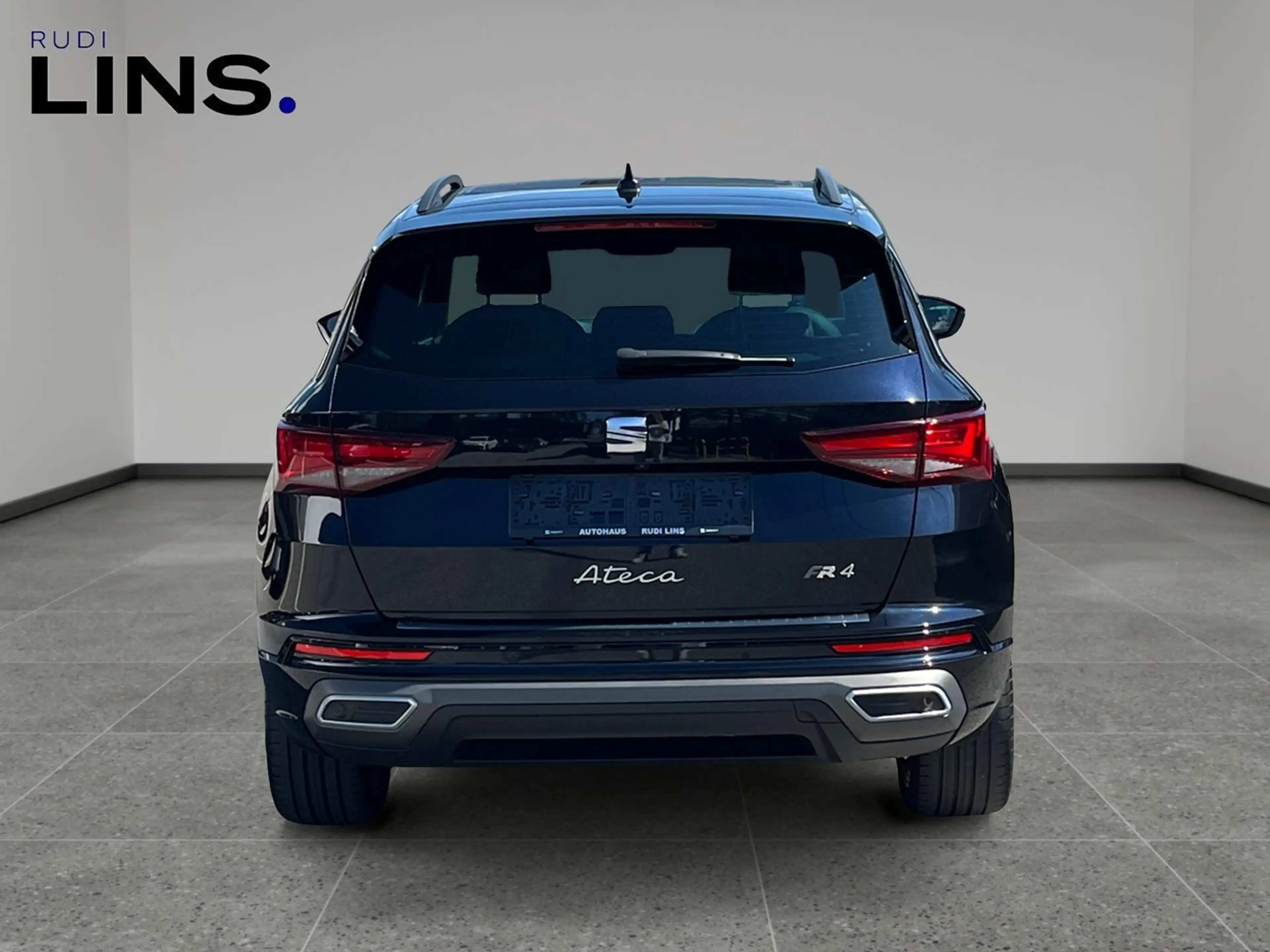 SEAT Ateca FR 2.0 TSI DSG 4Drive — photo 4
