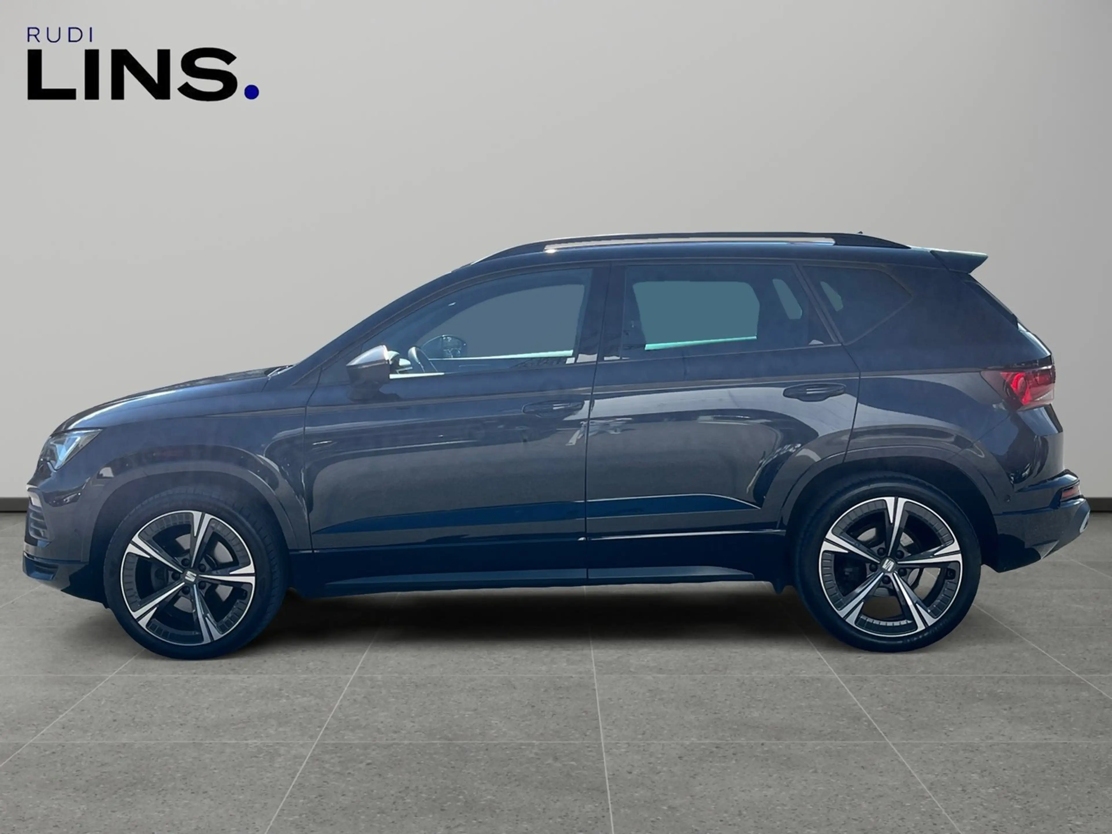 SEAT Ateca FR 2.0 TSI DSG 4Drive — photo 2
