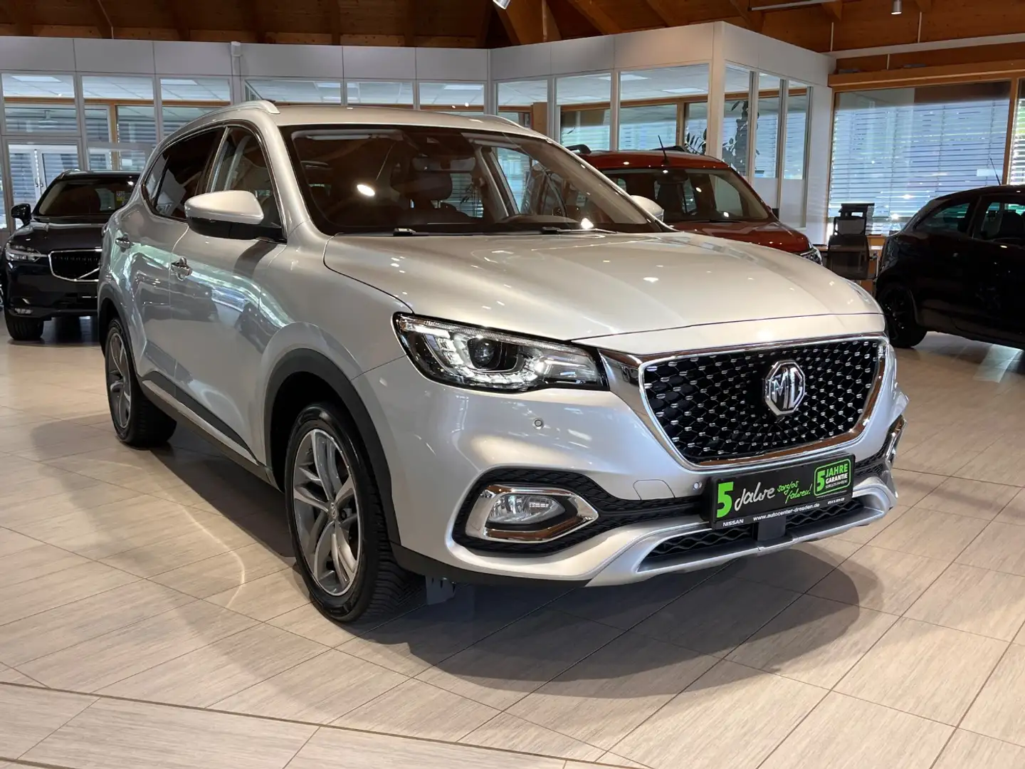 MG EHS Comfort PHEV SpurH KeyLess Navi PDC ACC KAM Ezüst - 2