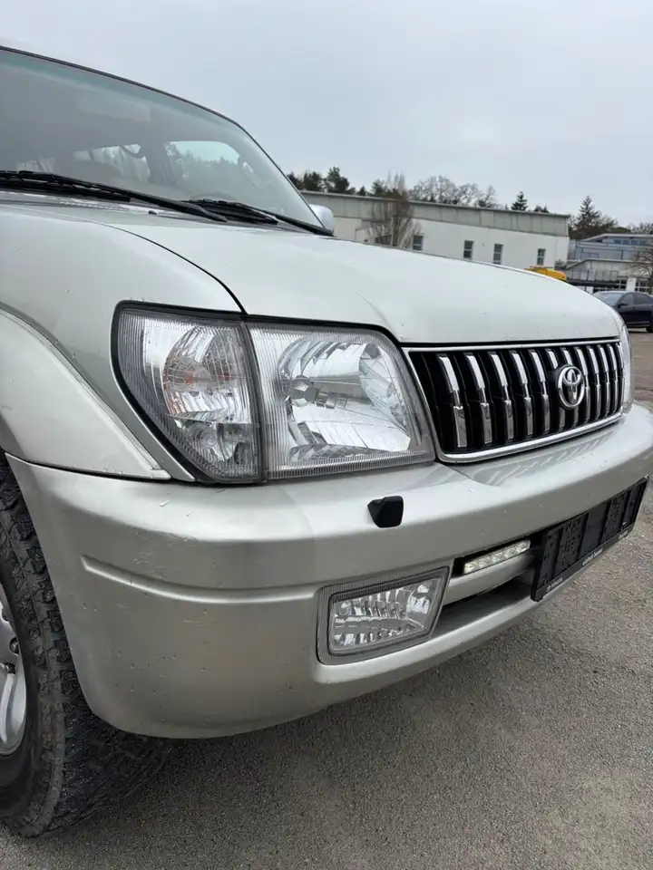 Toyota Land Cruiser 50 Anniversary 3.0 D-4D, foto 9