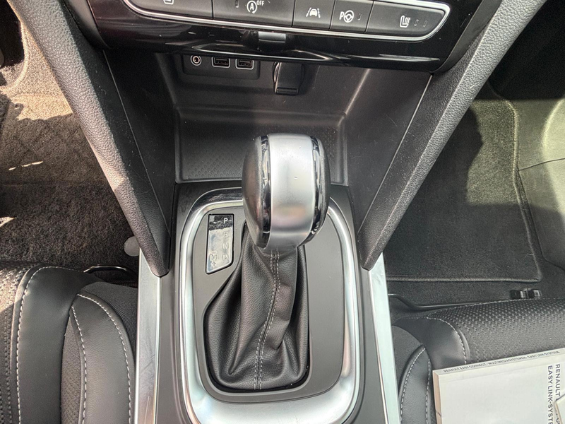 Renault Megane Estate 1.3 TCe Intens — photo 18