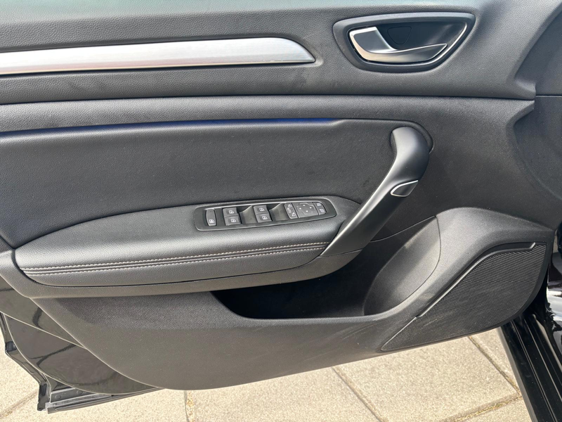 Renault Megane Estate 1.3 TCe Intens — photo 7