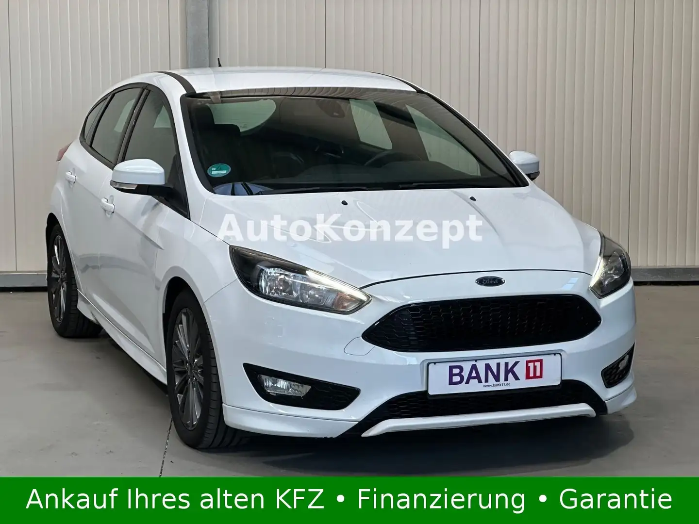 Ford Focus 1,0 EcoBoost ST-Line|1.Hd|Tempomat|EU6|SHZ Weiß - 1