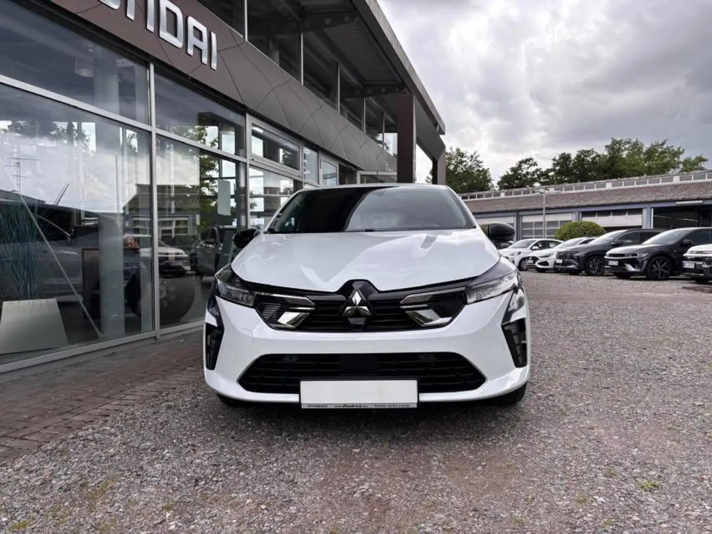 Mitsubishi Colt Plus 1.0l Weiß | Kam. | LED | Keyl. | Weiß - 2