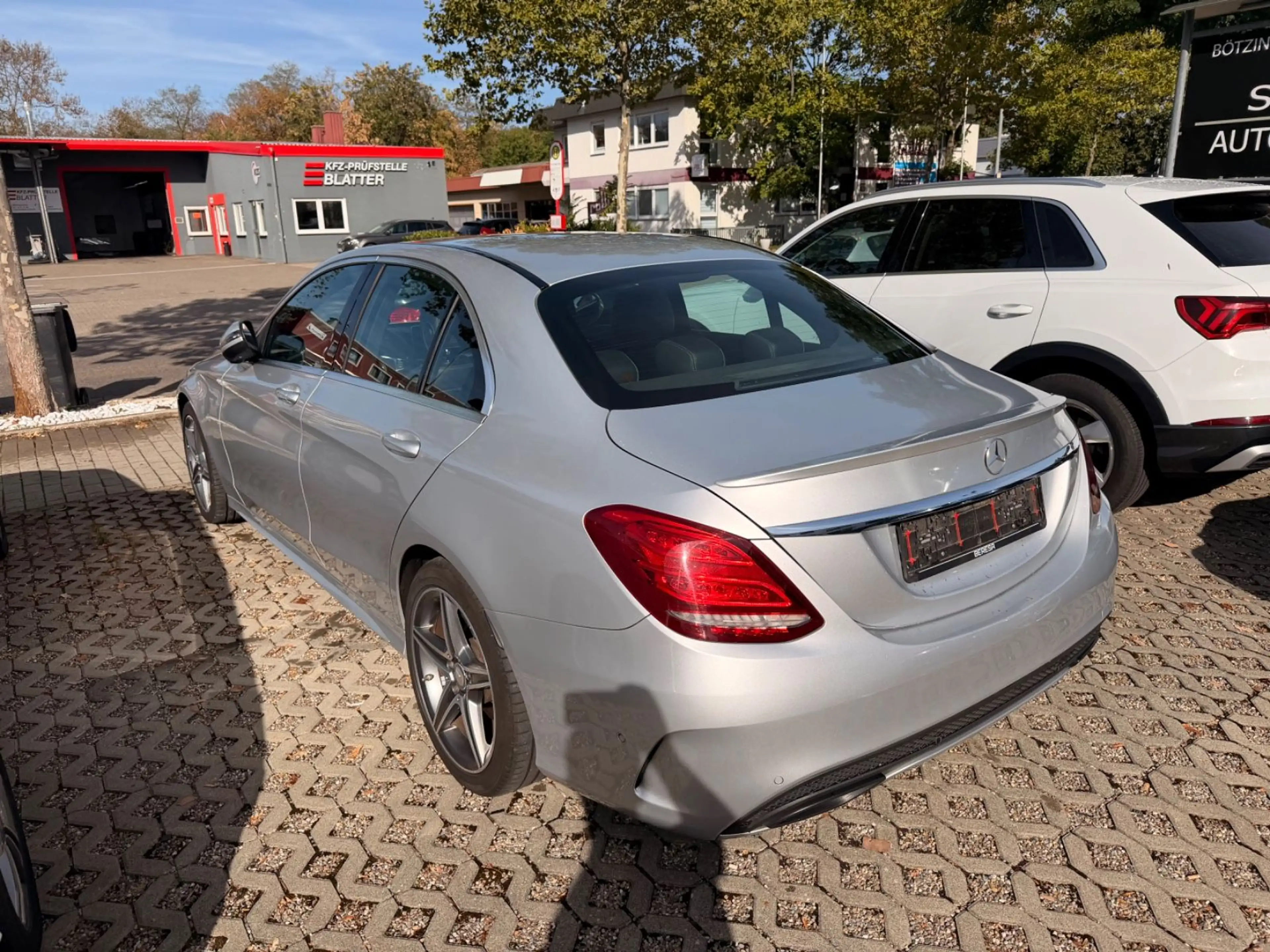 Mercedes-Benz C 220 D BlueTec*TEMPO*KEYLESS*AMG PAKET*PANO — photo 4