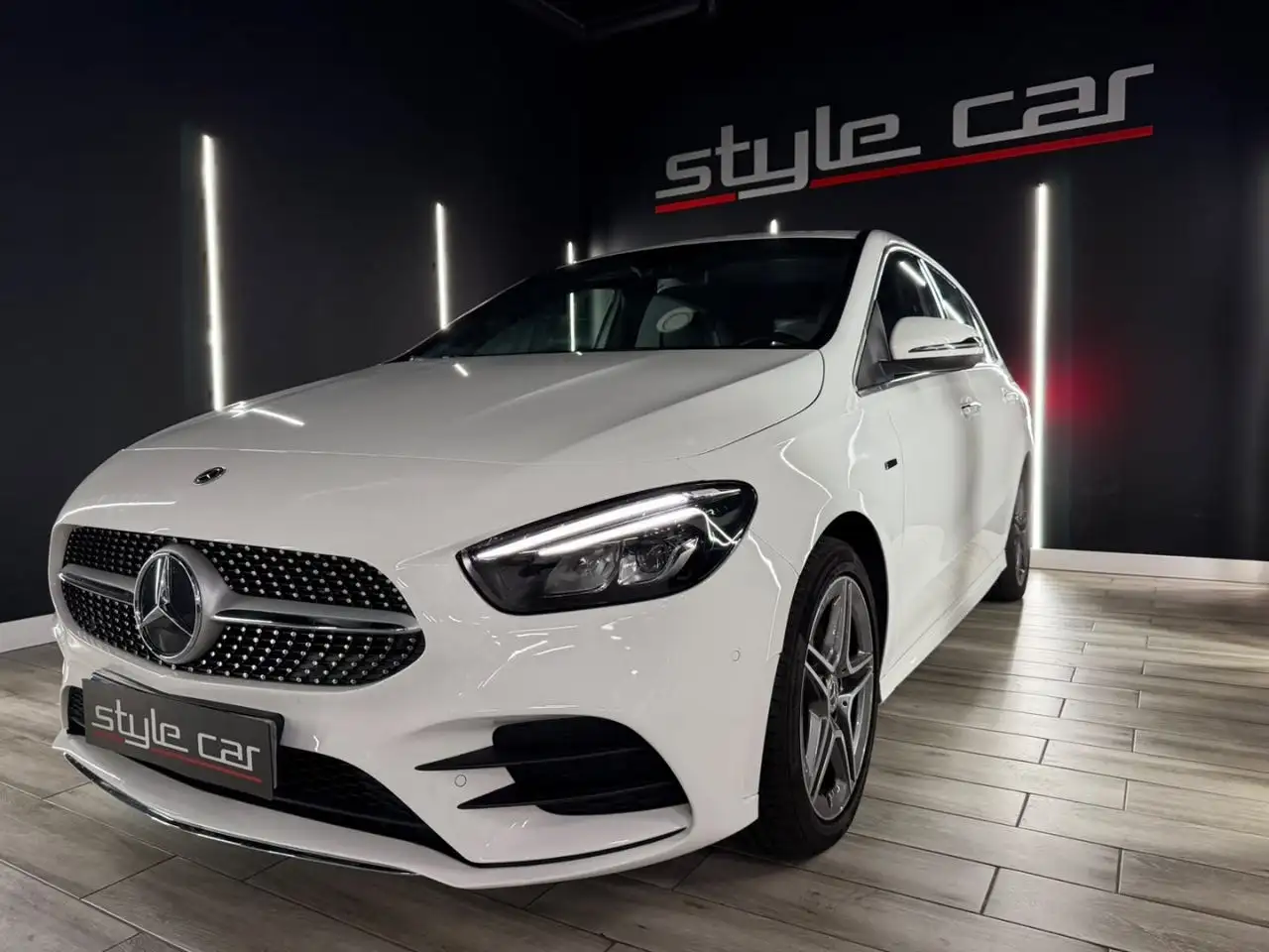 Mercedes-Benz B 250
