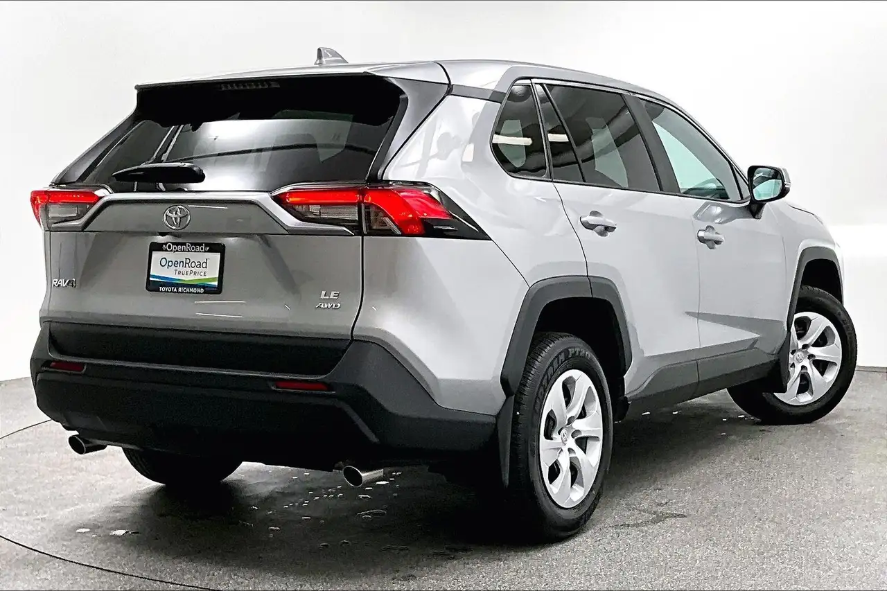 Toyota RAV 4 снимка Toyota RAV 4