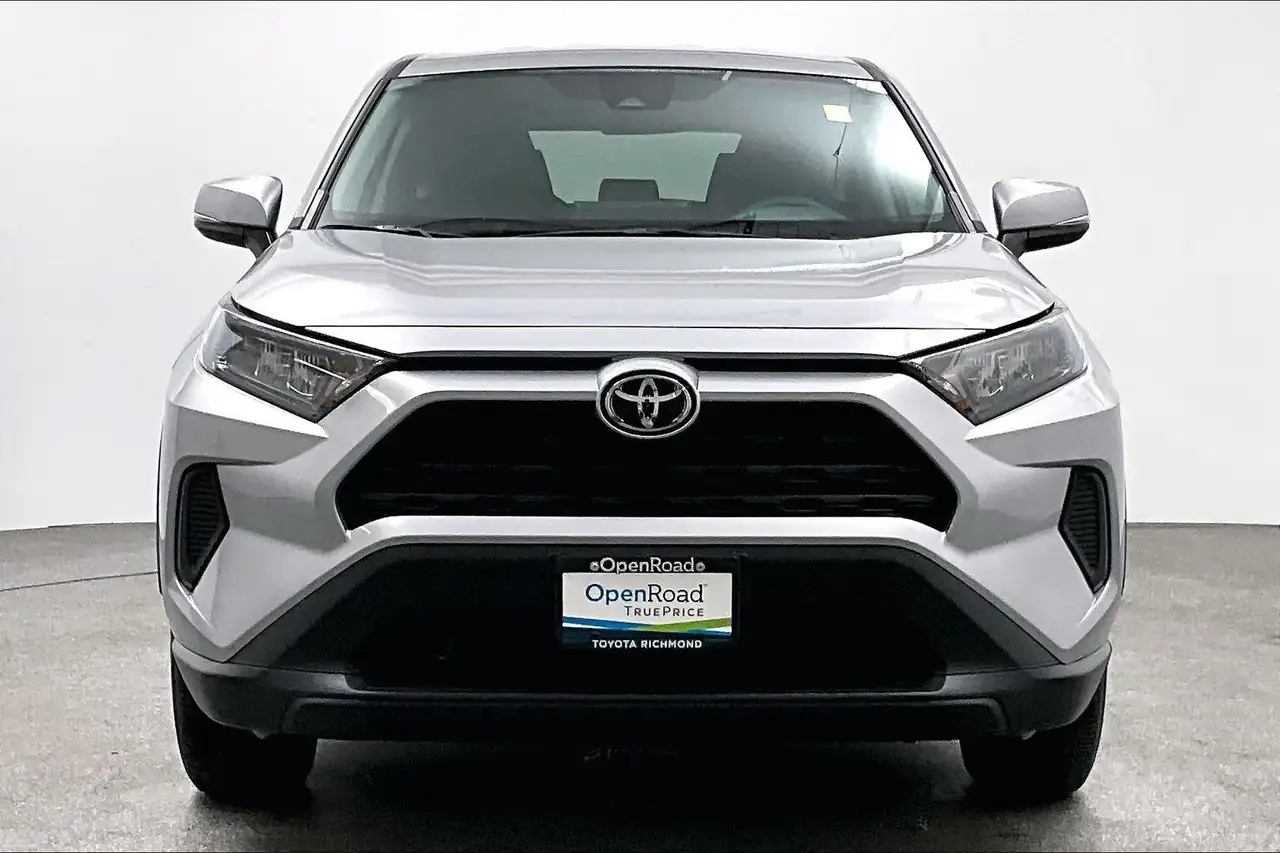 Toyota RAV 4 снимка Toyota RAV 4