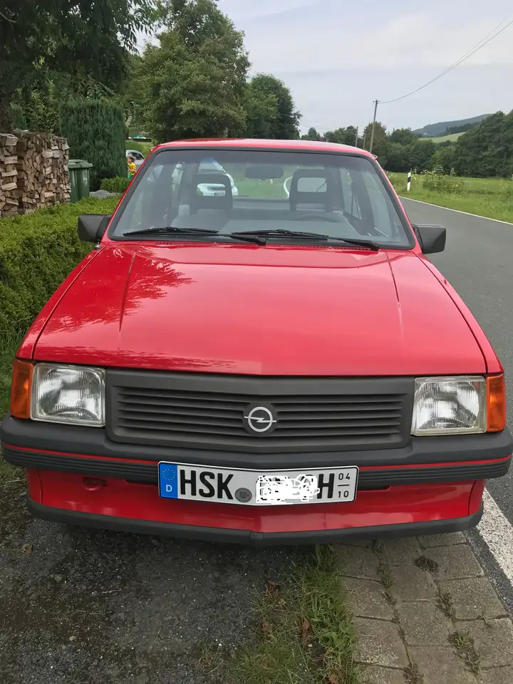 Opel Corsa A -CC, foto 4