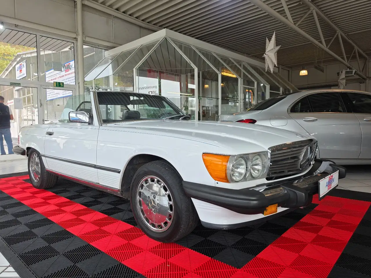 Mercedes-Benz SL 560 Cabrio+LEDER+KLIMA+H-Kennzeichen+AUTOM.+, foto 2