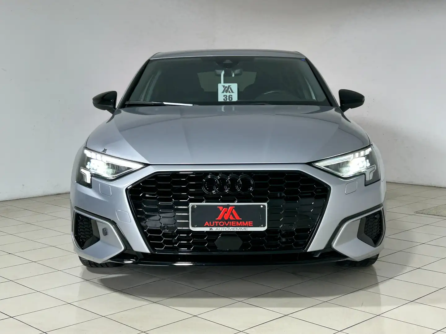 Audi A3 Sportback Business Advantage 1.5 150 cv Argento - 2