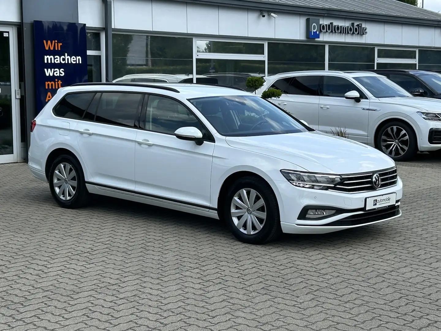 Volkswagen Passat Variant 2.0 TDI *NAVI*LED*AHK*PDC*Kamera* Weiß - 2