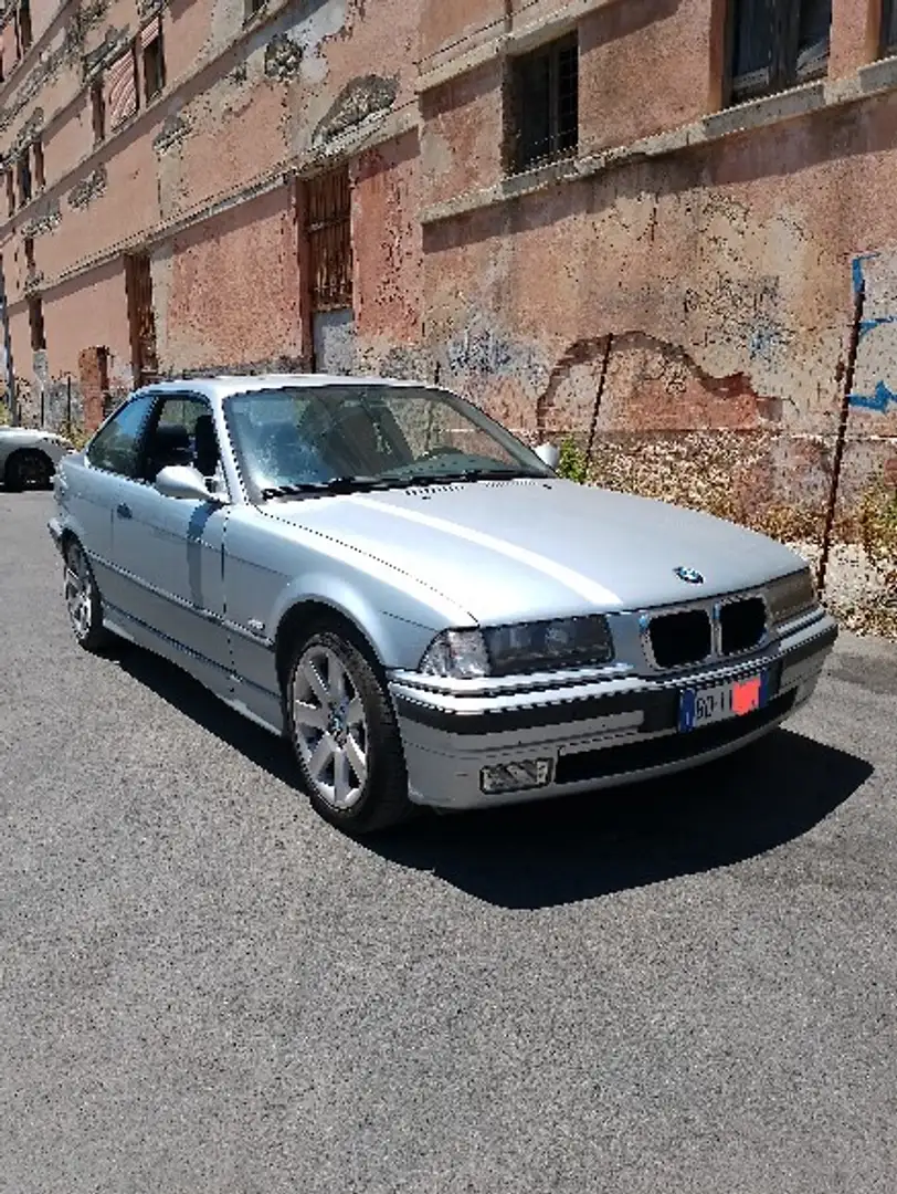 BMW 318 318is Coupe Thunder - 2