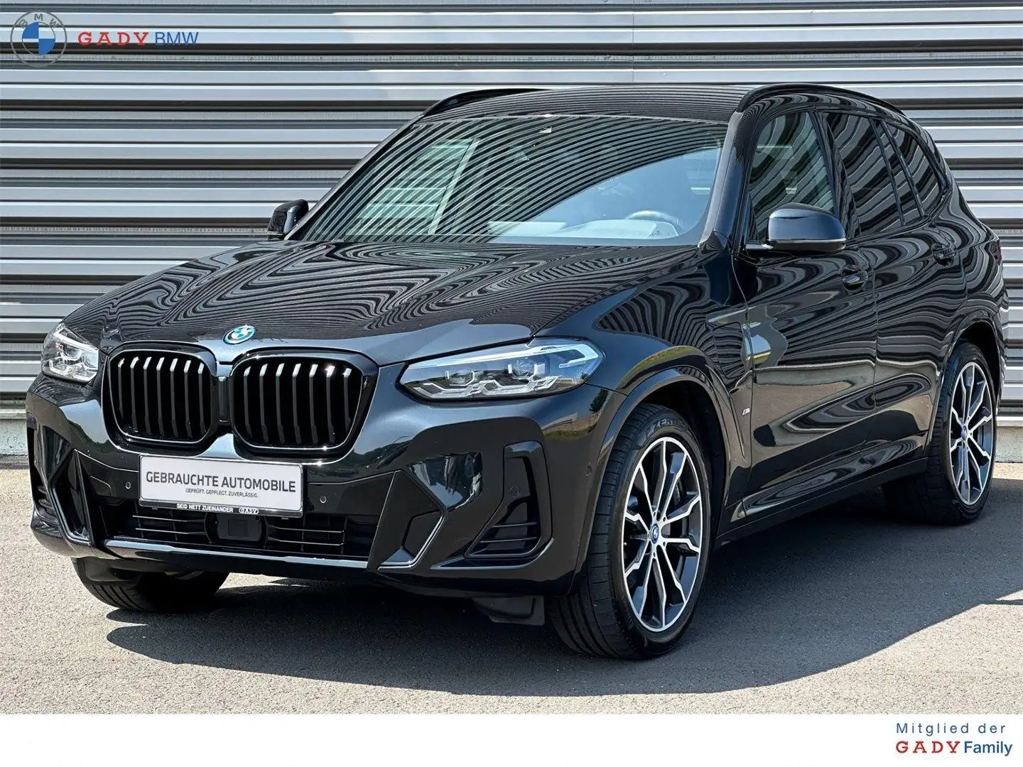 BMW X3 xDrive30e Noir - 1
