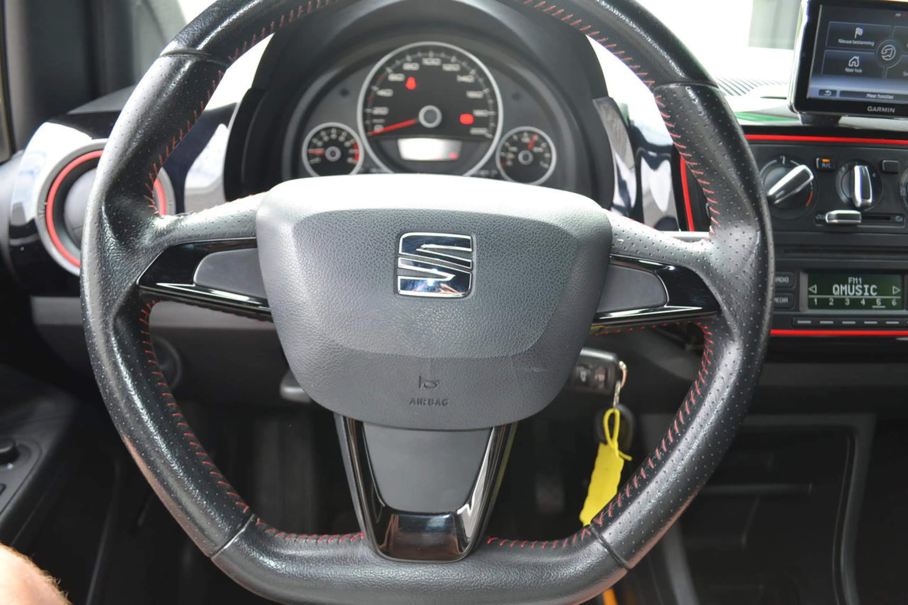 SEAT Mii 1.0 60PK FR LINE|AIRCO|CRUISE|NAVI|PDC — photo 9