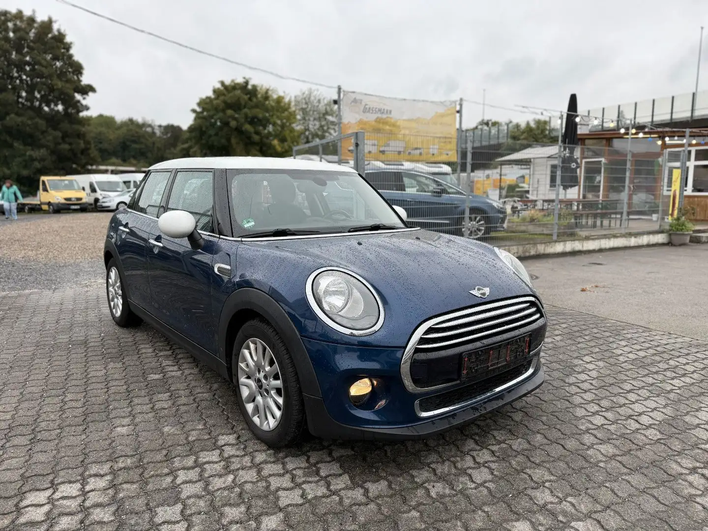 MINI Cooper 5-Türig Klimaauto. SHZ PDC Media Tempomat Bleu - 1