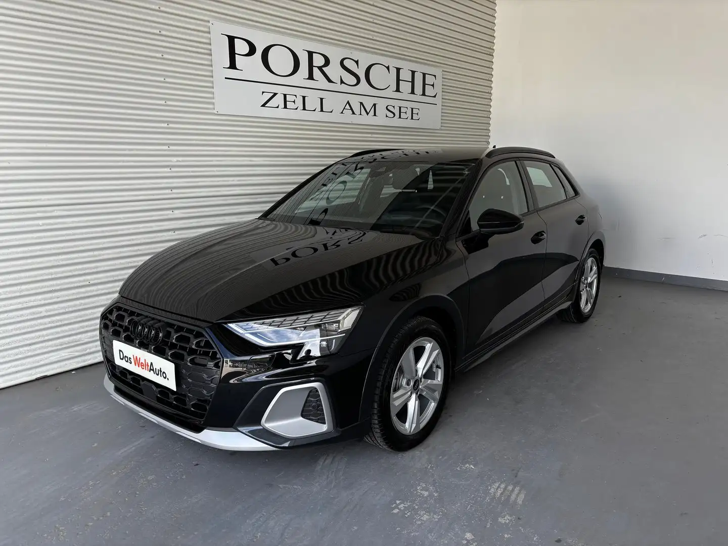 Audi A3 35 TDI Schwarz - 1