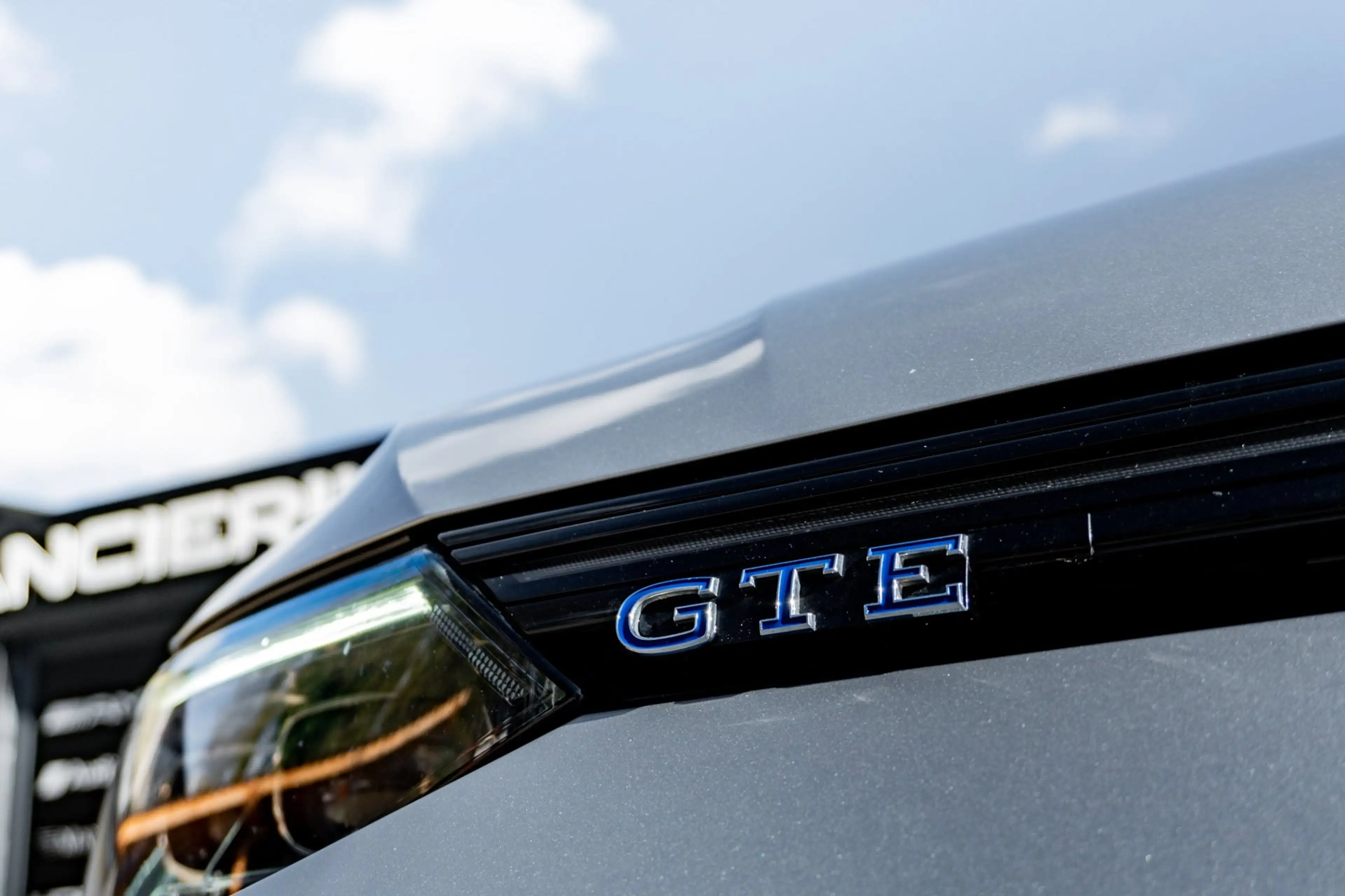 Volkswagen Golf GTE 1.4 eHybrid — photo 10