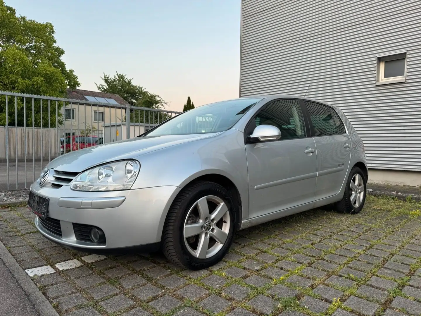Volkswagen Golf V Lim*United*1.Hand*TÜV NEU*Klima*United* Silber - 2