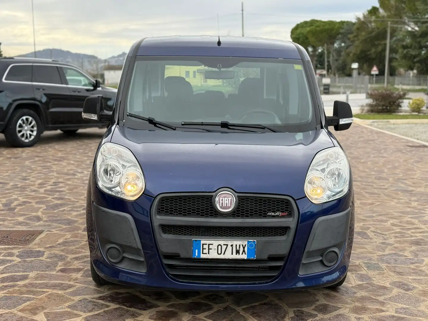 Fiat Doblo 1.6 mjt 16v - 5 POSTI - Bleu - 2