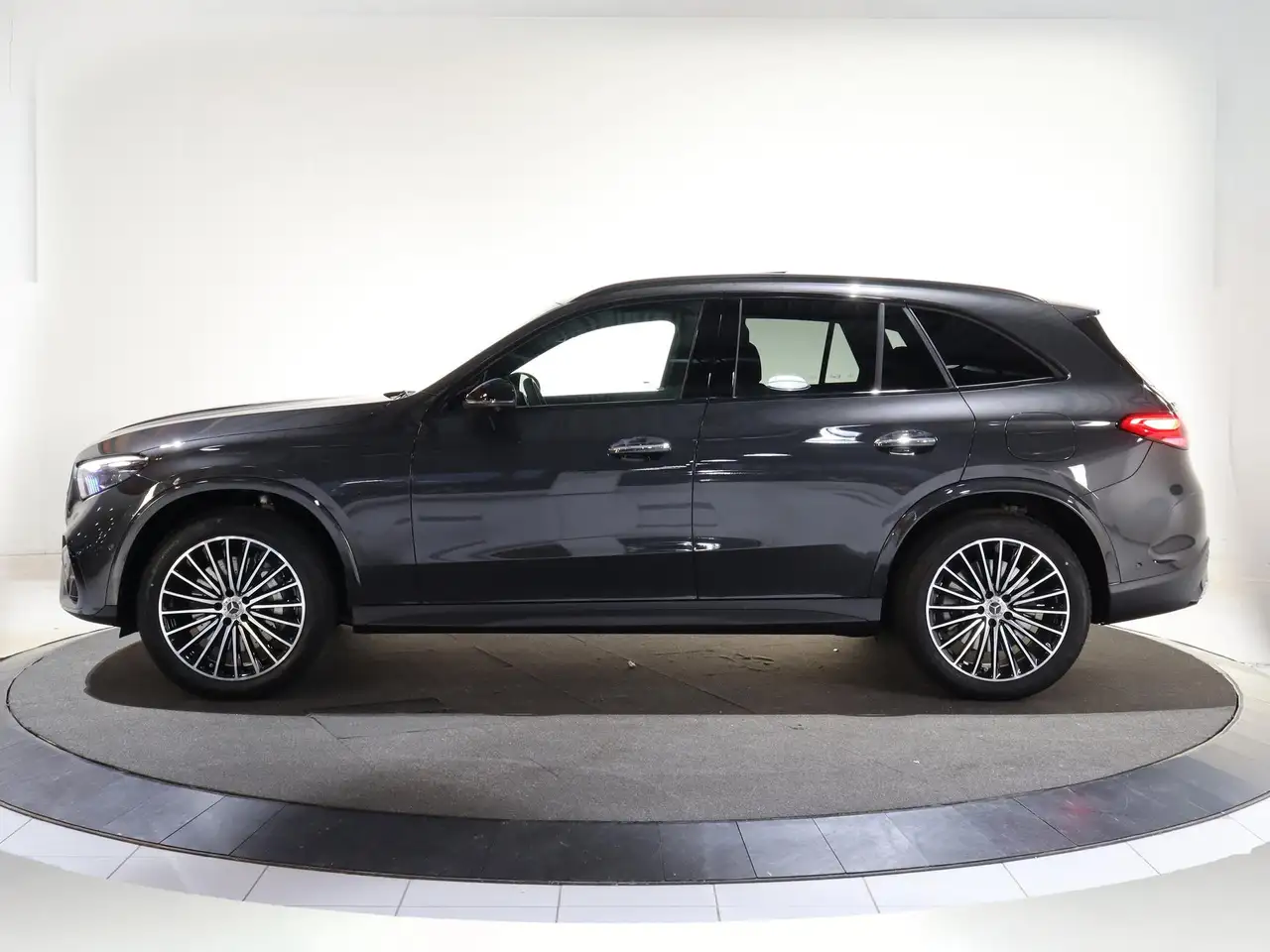 Mercedes-Benz GLC 2026