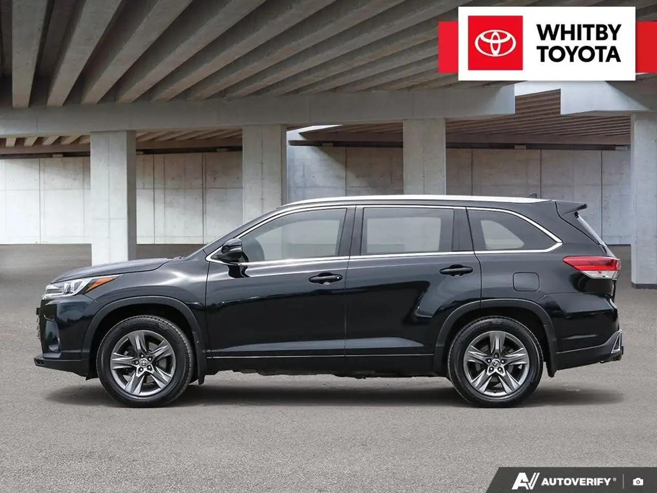 Toyota Highlander снимка Toyota Highlander