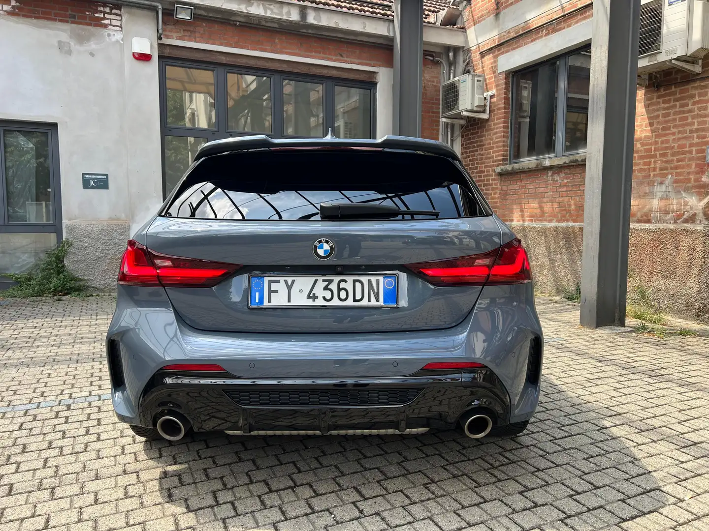BMW 135 Serie 1 F40 M 135i XDRIVE Grigio - 2