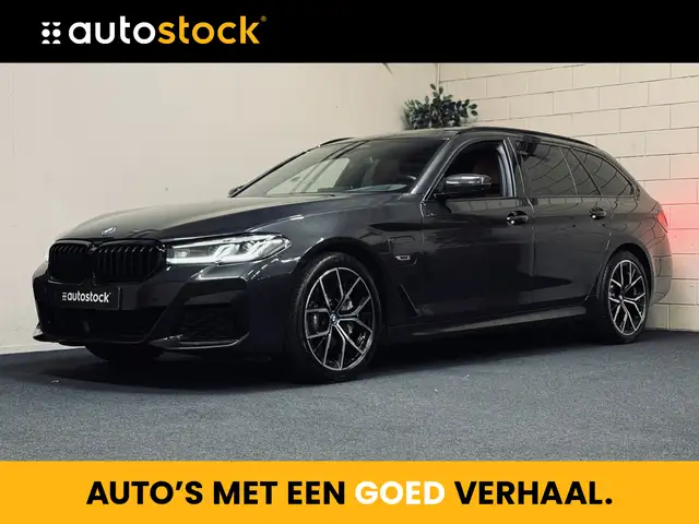 BMW 530 5-serie Touring 530e M-Sport | Panorama | Trekhaak