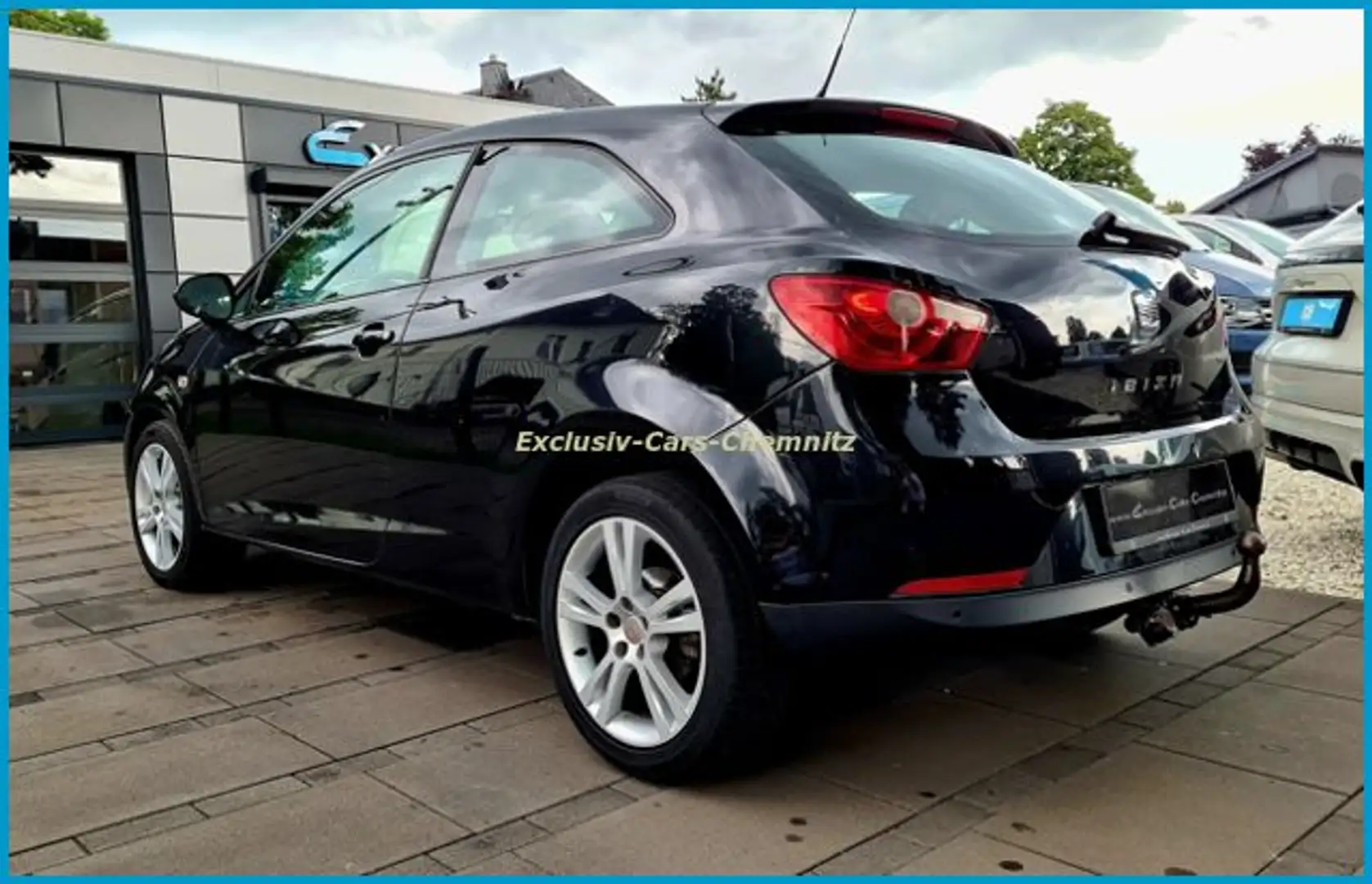SEAT Ibiza Style 1.6tdi Sitzh. Klimaaut. Alu AHK PDC Stylance Schwarz - 2