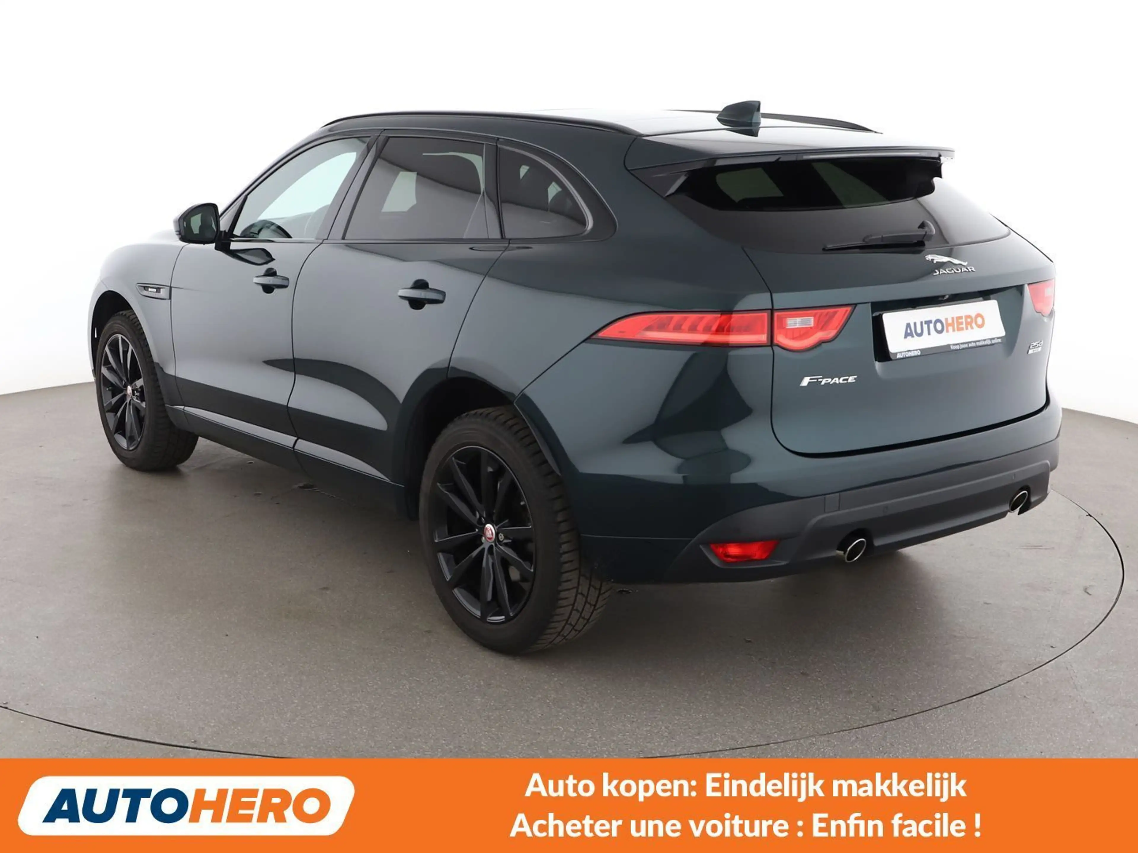 Jaguar F-Pace 25d R-Sport AWD — photo 4