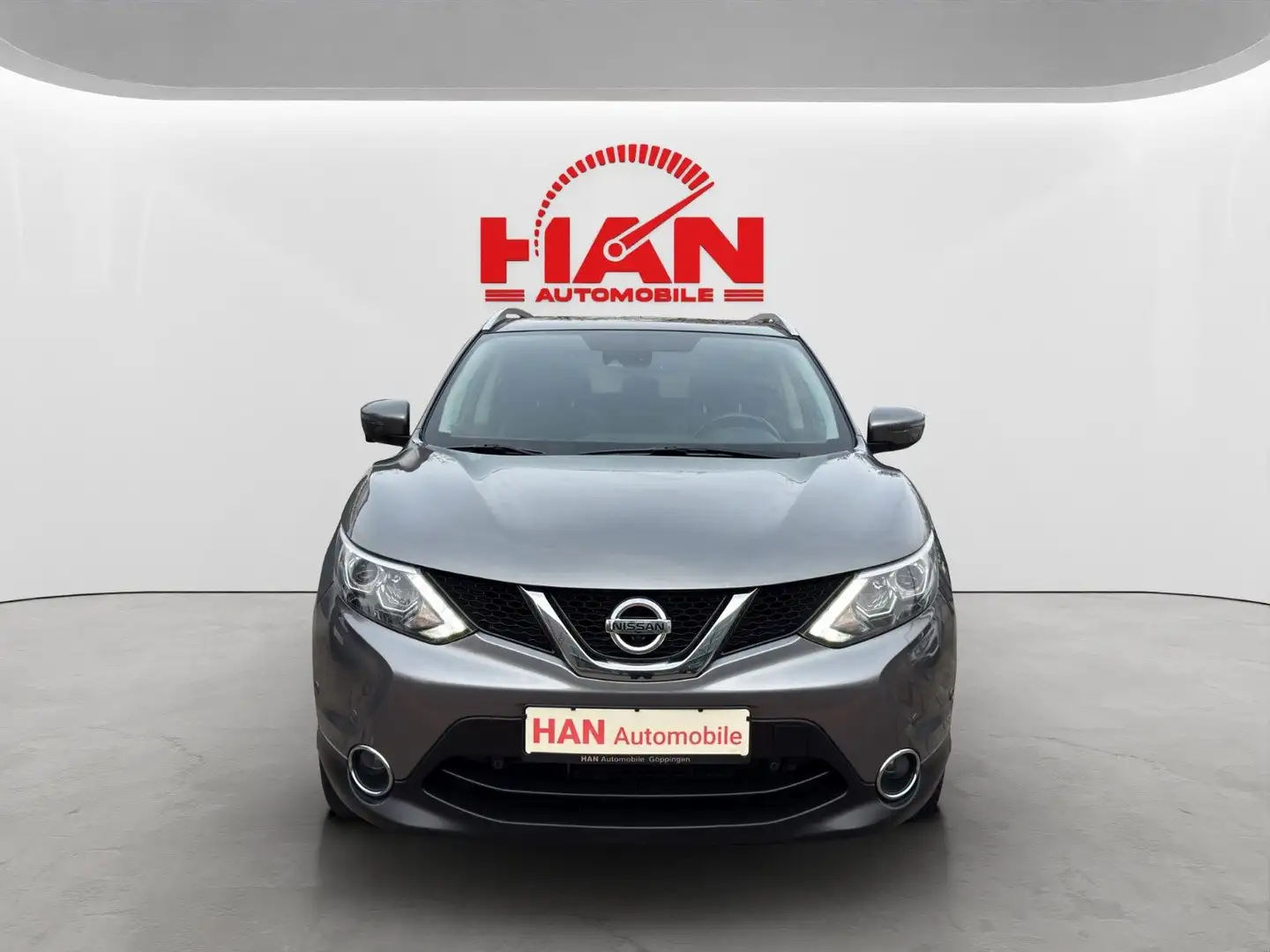 Nissan Qashqai 1.6 dCi DPF Tekna+ Grau - 1