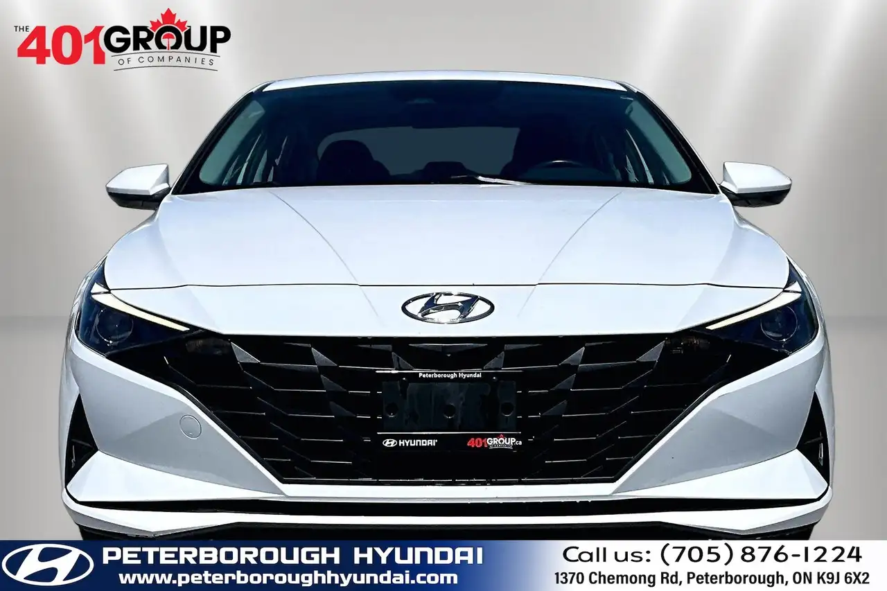 Hyundai ELANTRA снимка Hyundai ELANTRA