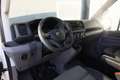 Volkswagen Crafter 30 2.0 TDI 140PK L3H3 Highline | Trekhaak | Geveer Wit - thumbnail 2