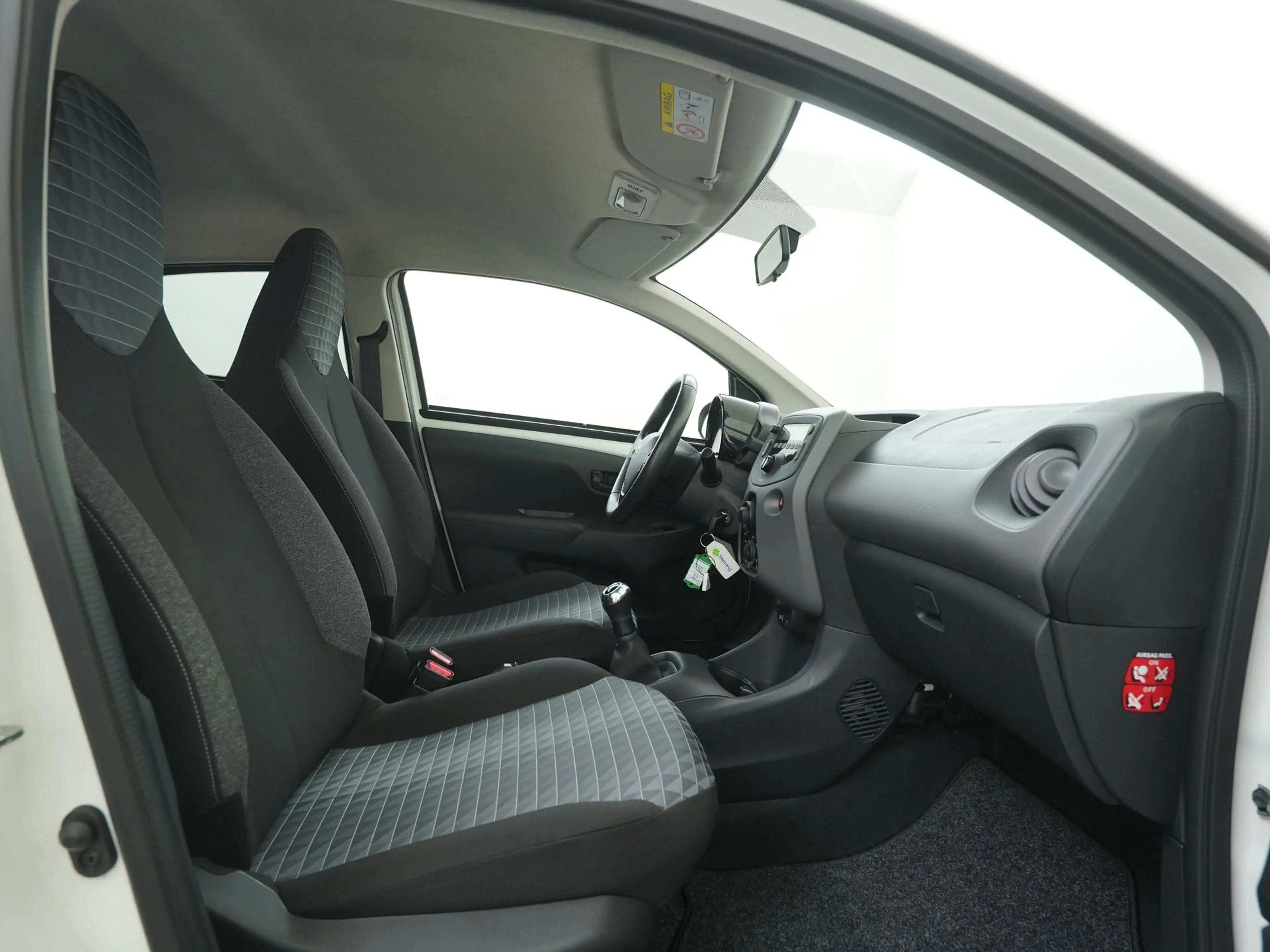 Peugeot 108 1.0 e-VTi Active | Airco | Bluetooth | 12 mnd Gara — photo 3
