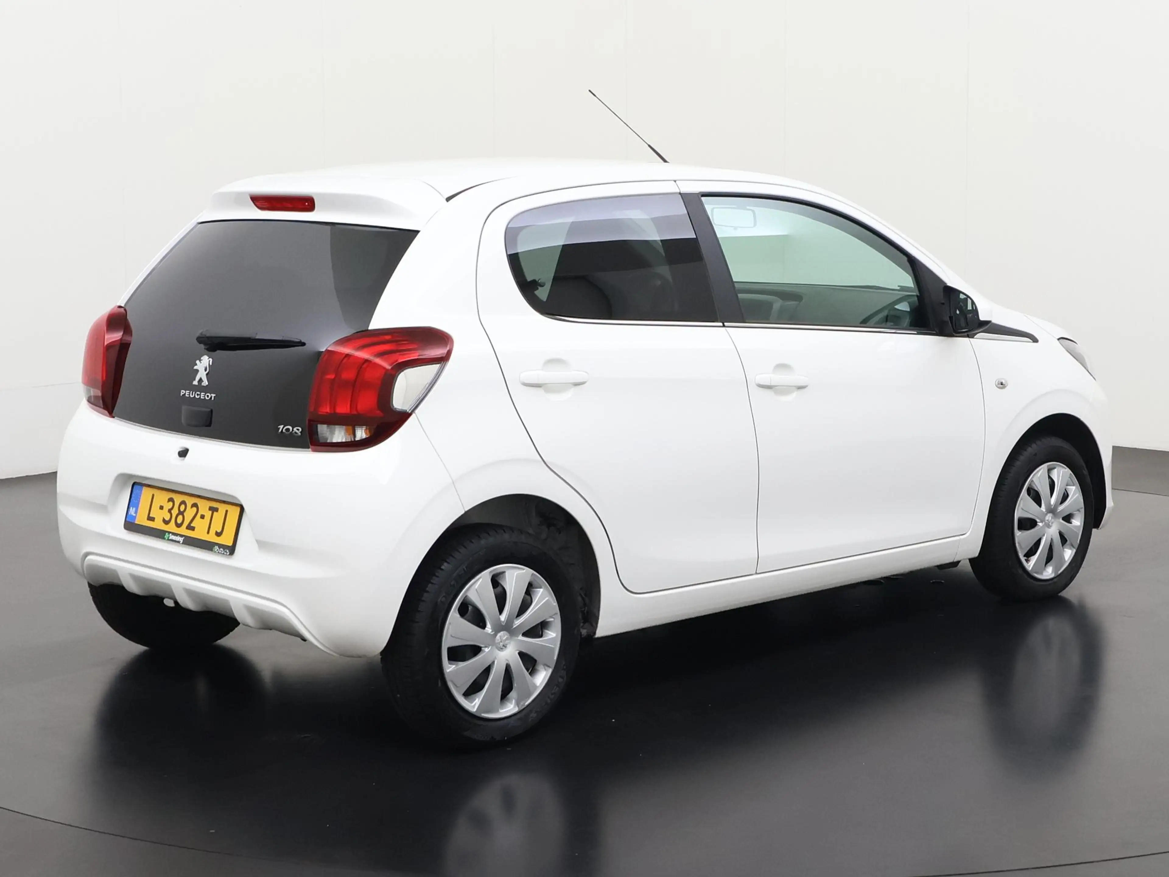 Peugeot 108 1.0 e-VTi Active | Airco | Bluetooth | 12 mnd Gara — photo 4