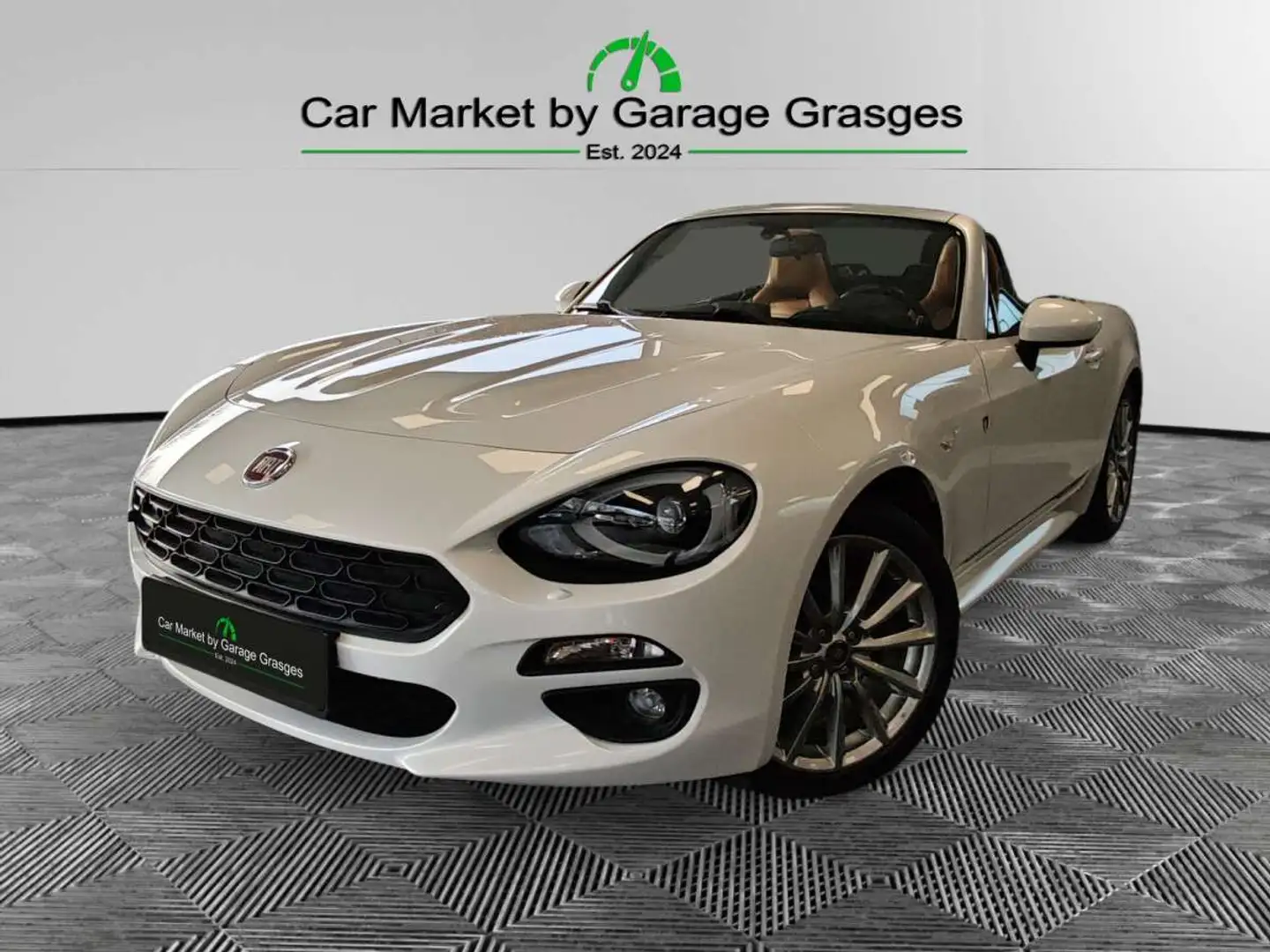 Fiat 124 Spider 124 Spider Lusso Blanc - 1