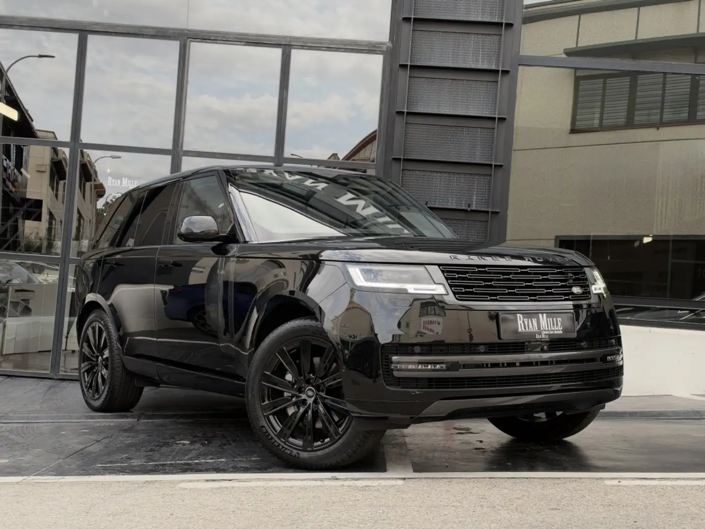 Land Rover Range Rover 3.0D I6 MHEV HSE SWB AWD Aut. Negro - 1