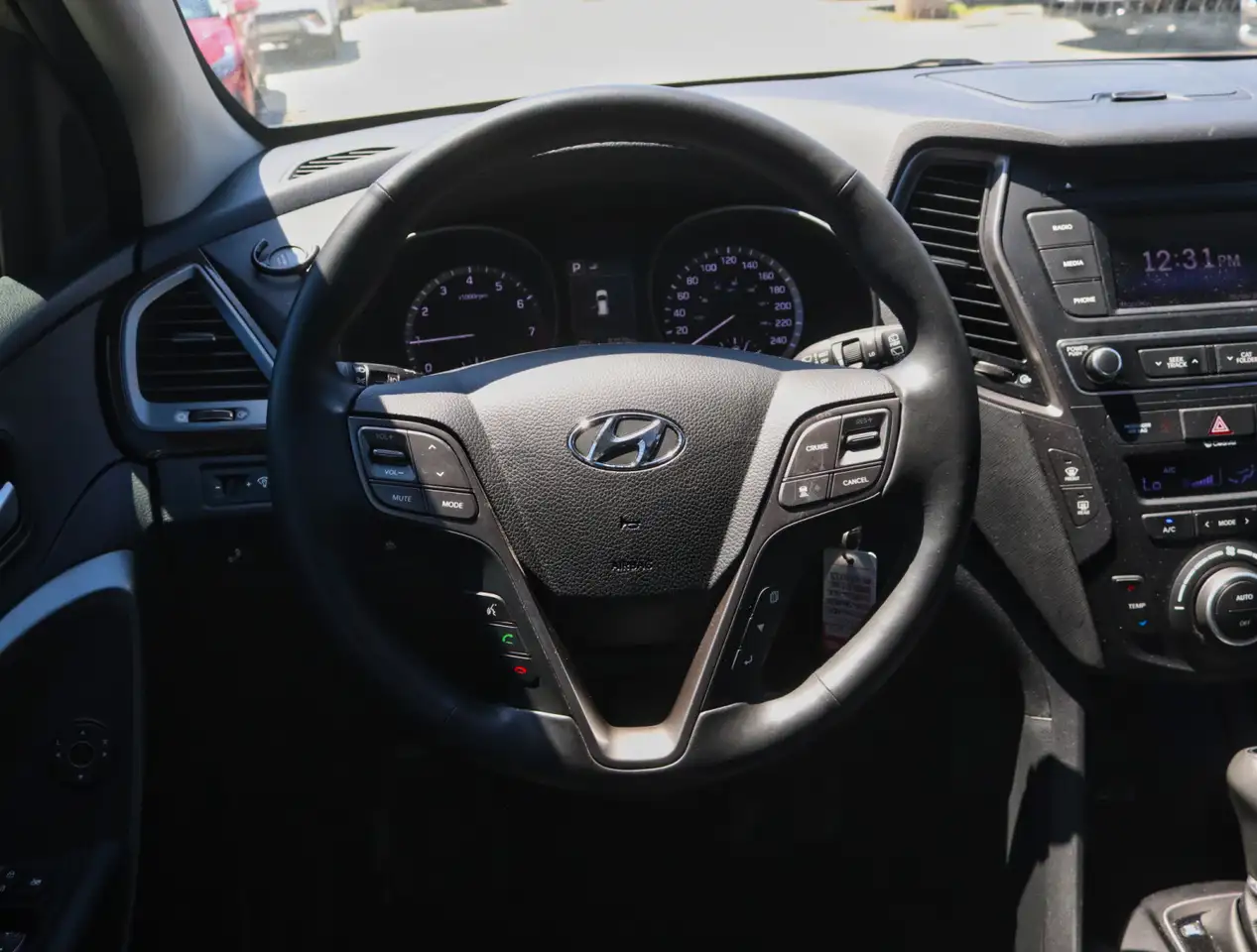 Hyundai SANTA FE снимка Hyundai SANTA FE