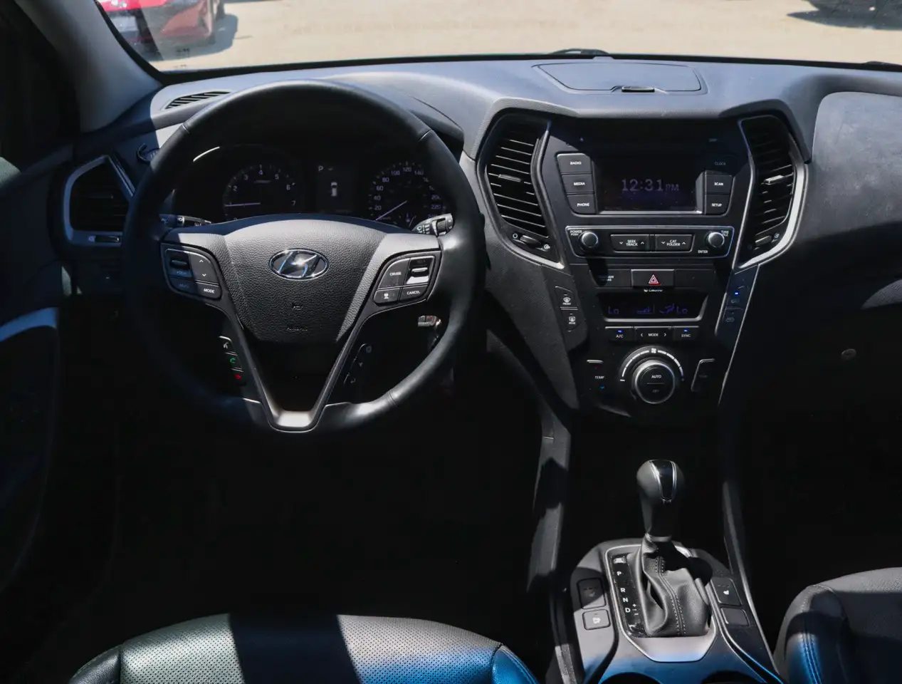 Hyundai SANTA FE снимка Hyundai SANTA FE