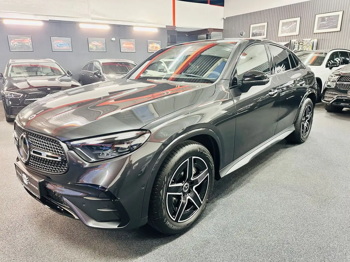 Mercedes-Benz GLC 300 4M Coupé AMG Premium PANO/BURMEST/DISTR Grau - 1