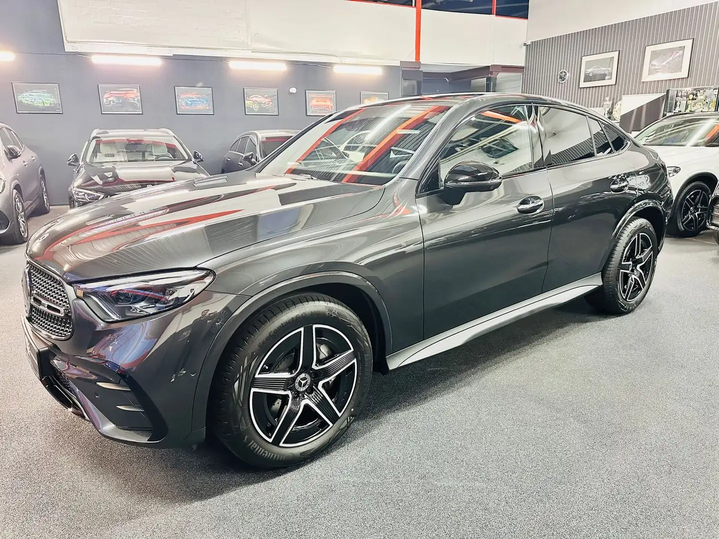Mercedes-Benz GLC 300 4M Coupé AMG Premium PANO/BURMEST/DISTR Grau - 2